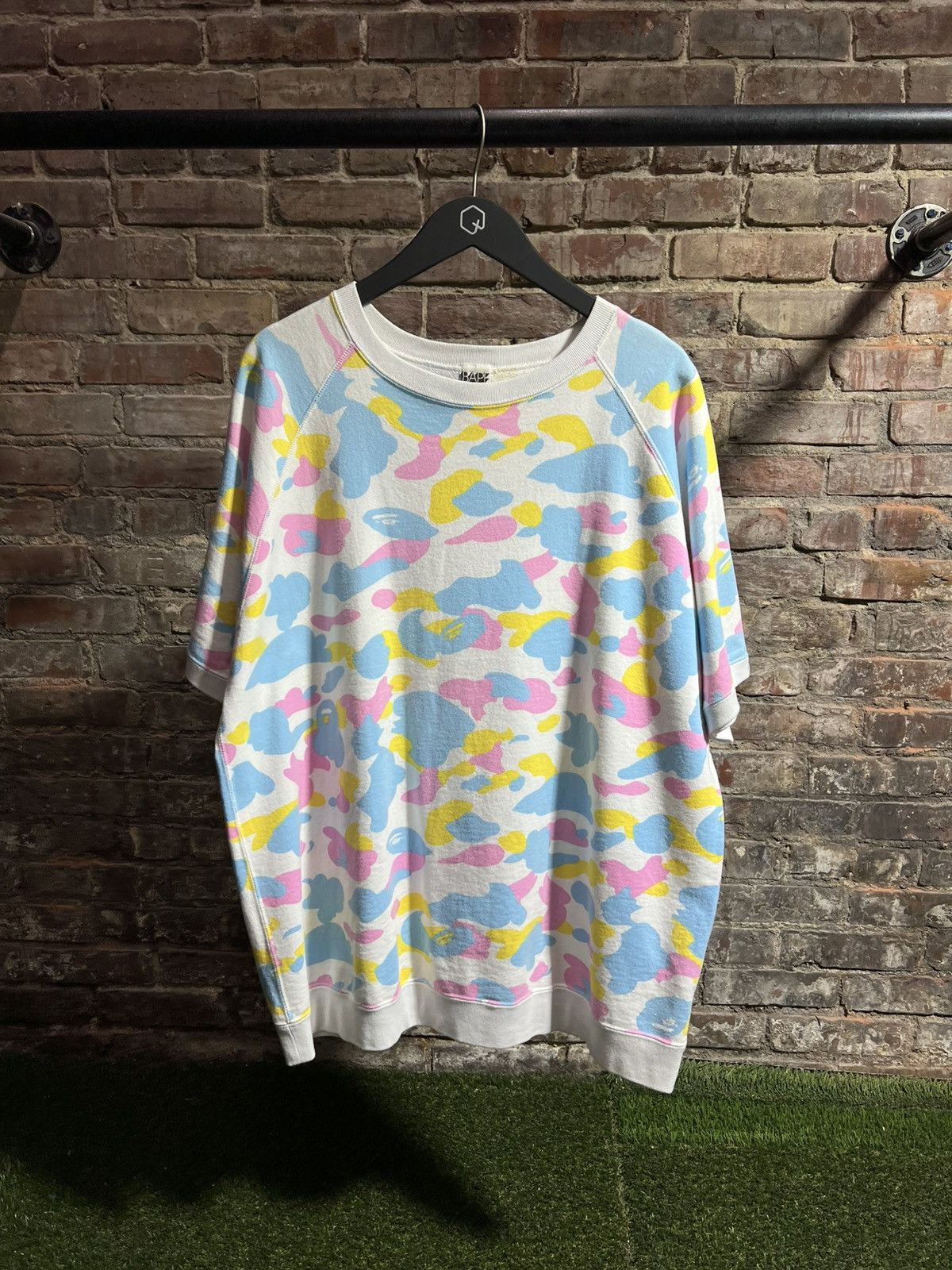 Bape BAPE Cotton Candy Camo Short-Sleeve Crewneck Size US XL / EU 56 / 4 - 1 Thumbnail