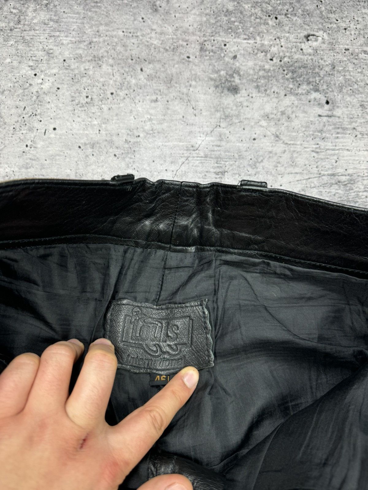 Genuine Leather × Vintage Vintage 90’s Y2K Style Casual Cowboy Genuine Leather Pants Size US 30 / EU 46 - 14 Thumbnail