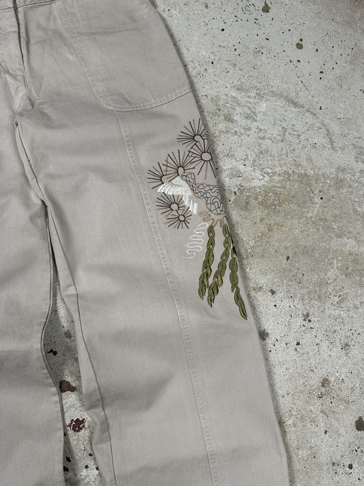 If Six Was Nine Vintage Y2K Baggy Cargo Embroidery Flowers Beige Pants Flare Size US 30 / EU 46 - 6 Thumbnail