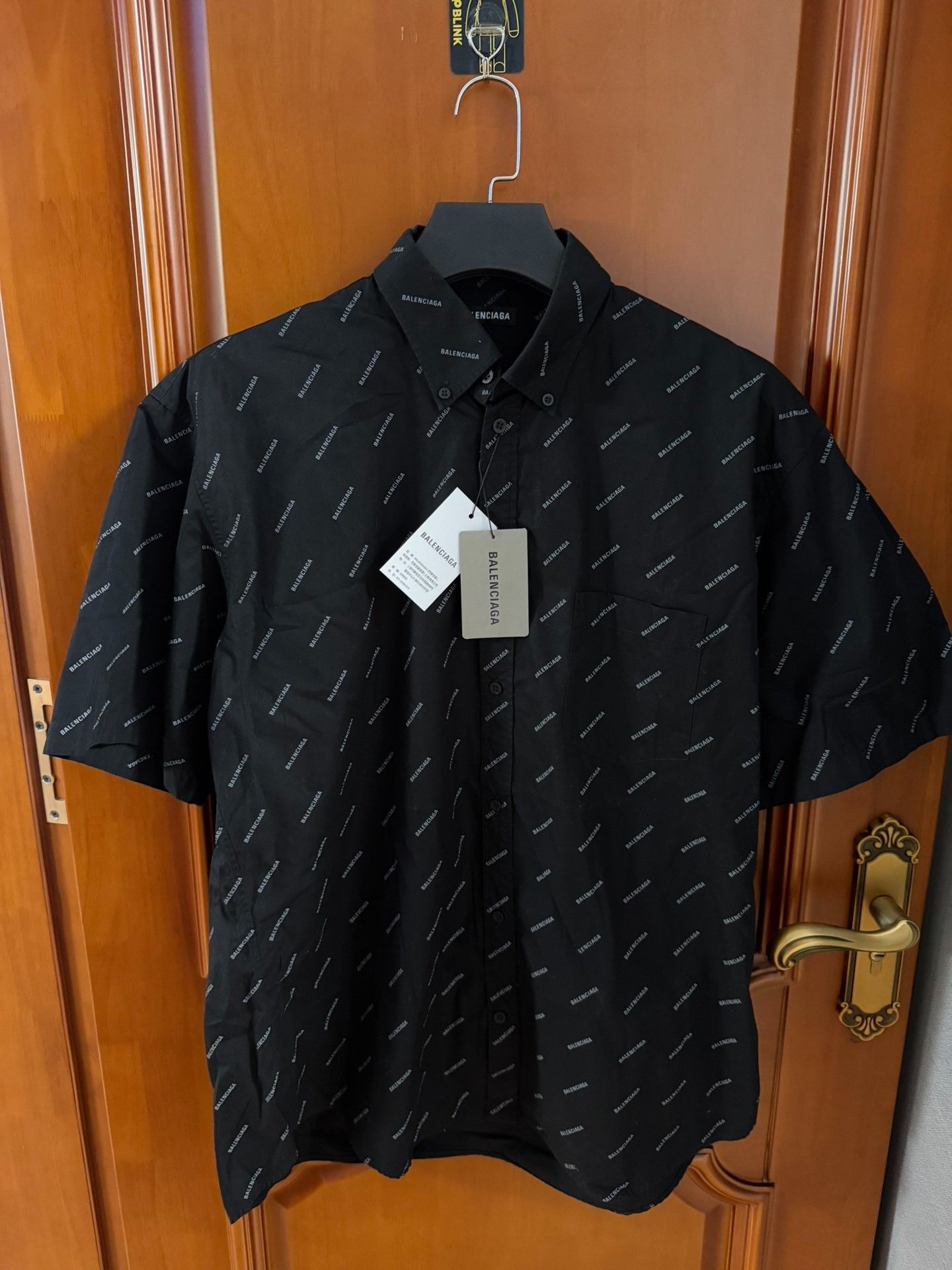 Balenciaga Balenciaga All-over Logo Short Sleeve Shirt 40 Size US M / EU 48-50 / 2 - 1 Thumbnail