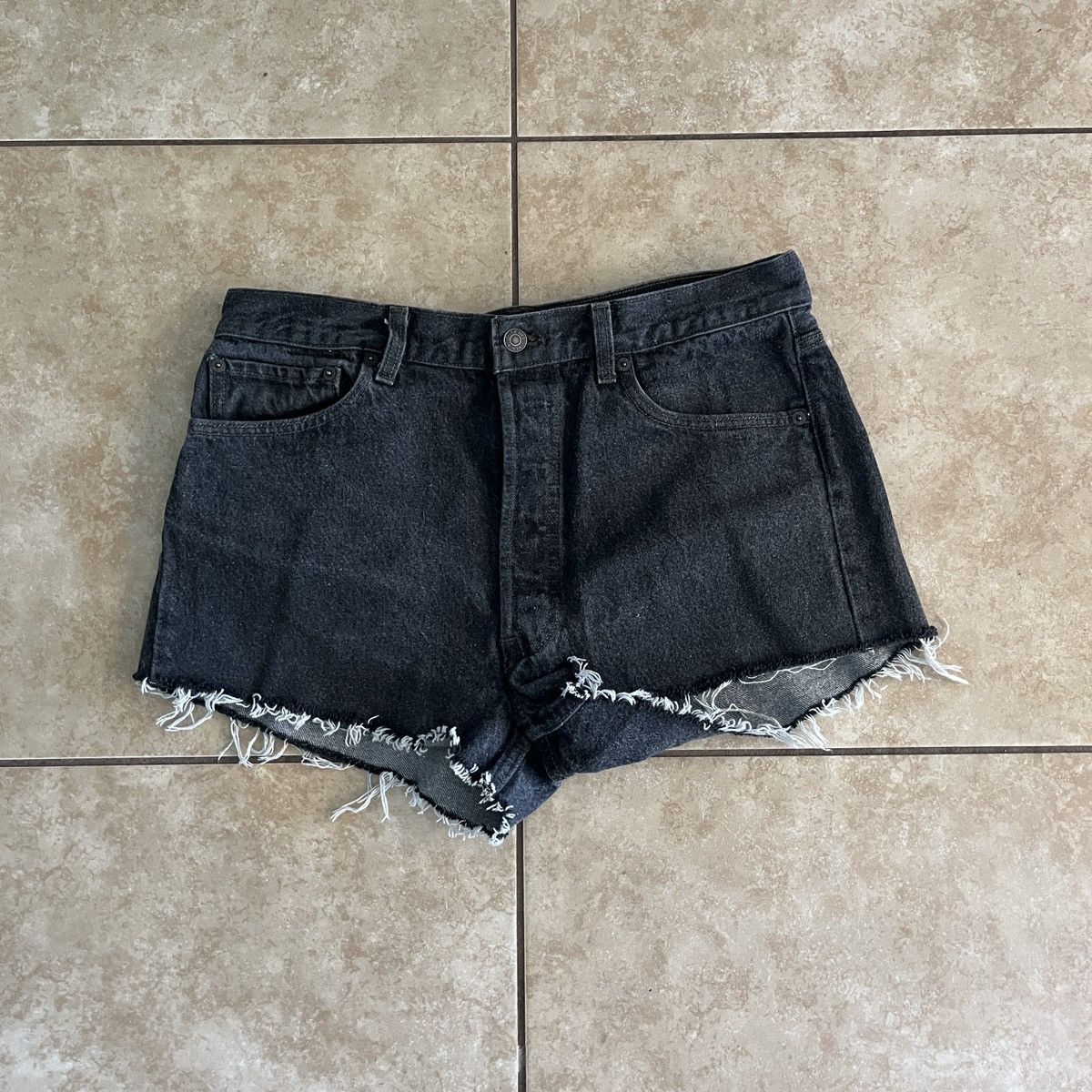 Levi's × Vintage Levi’s Denim Cutoff Shorts Size US 36 / EU 52 - 1 Thumbnail