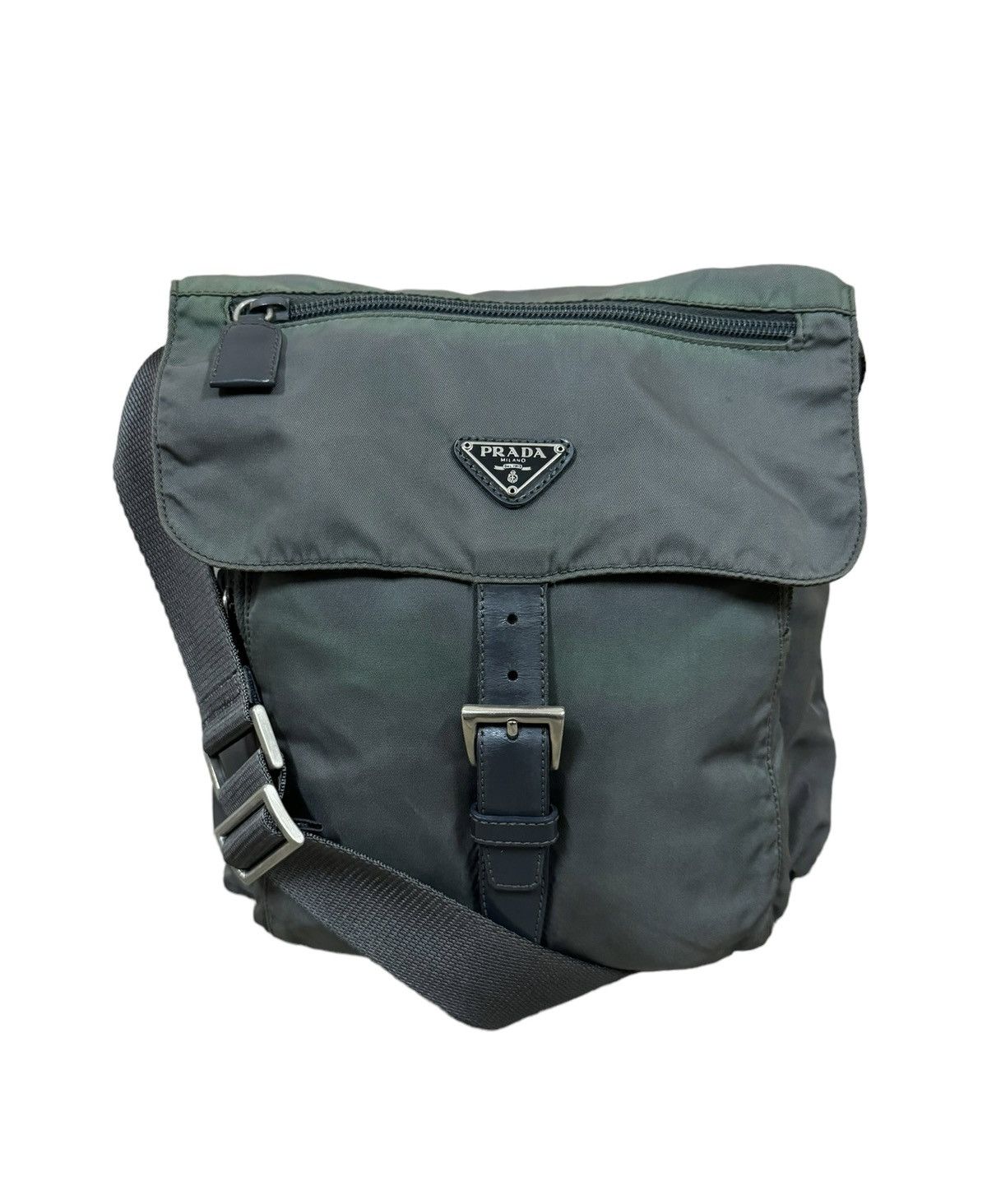 Prada Vtg🔥Prada Tessuto Nylon Green Buckle Crossbody Shoulder Bag Size ONE SIZE - 6 Thumbnail
