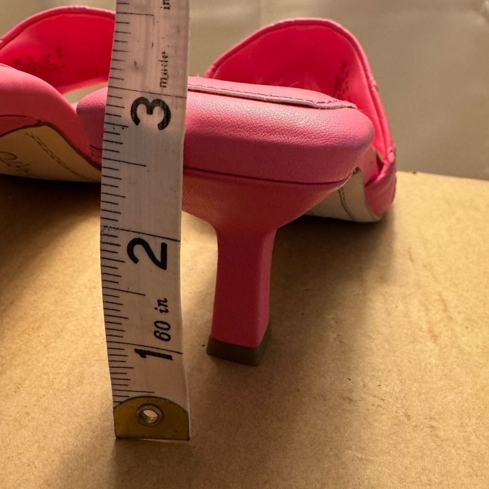 Franco Sarto Franco Sarto Barbiecore Pink square toe quilted leather 8 Size US 8 / IT 38 - 8 Thumbnail