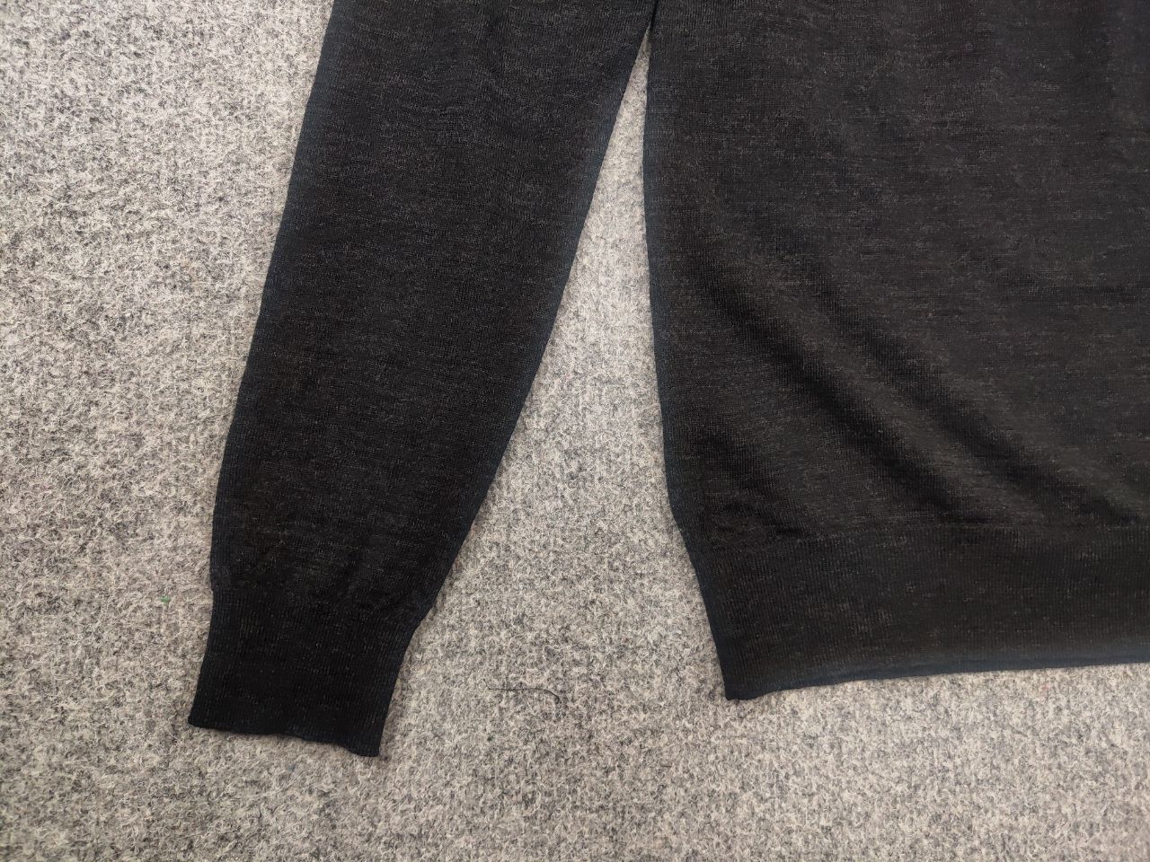 Hugo Boss Hugo Boss light wool Sweater high turtleneck collar Gray Size US M / EU 48-50 / 2 - 10 Thumbnail