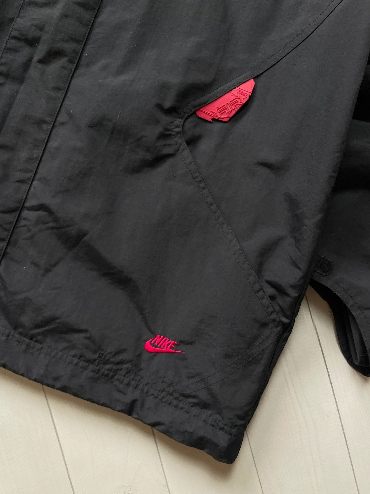 Nike × Vintage Vintage Nike air max jacket size M logo Size US M / EU 48-50 / 2 - 3 Thumbnail