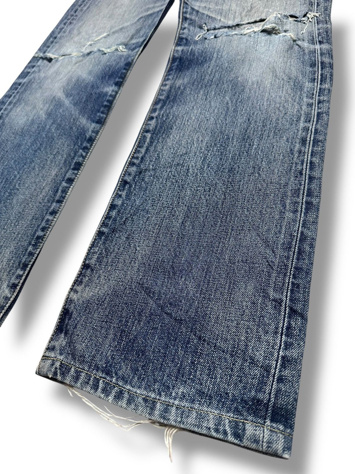Levi's Levis 501 Vintage Y2K With Distressed Straight Leg Butterfly Size US 30 / EU 46 - 18 Thumbnail
