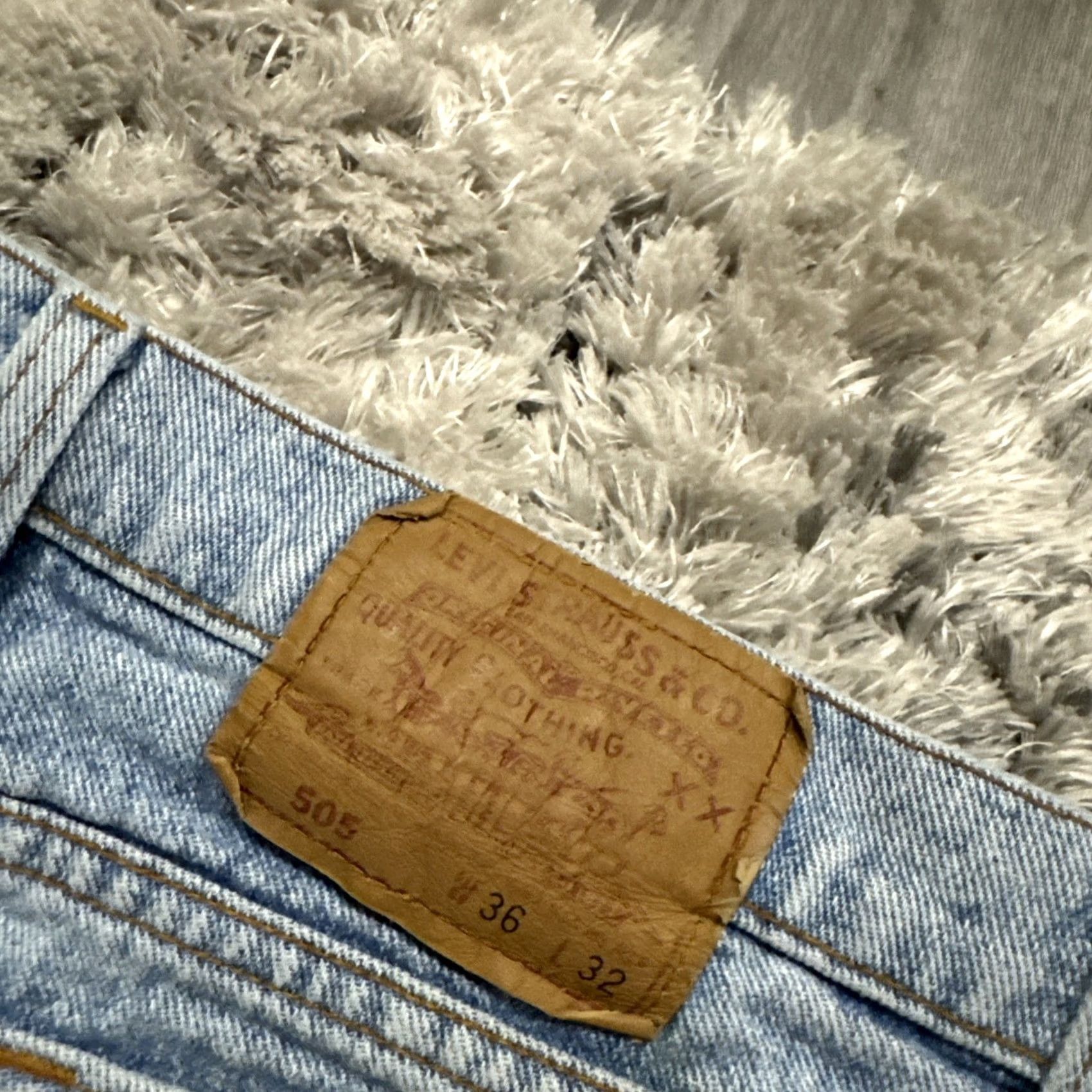 Levi's Vintage Levi’s 505 Jeans 90’s Denim Straight Fit Workwear Blue Men’s Size 36x28 Size US 36 / EU 52 - 6 Thumbnail