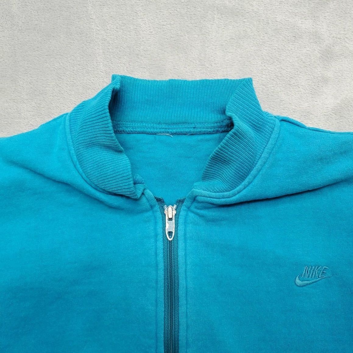 Nike VINTAGE Nike Jacket Womens M Turquoise Blue Full Zip 90s Retro Streetwear Nike Jacket Womens M Turquoise Blue Full Zip 90s Retro Streetwear Size M / US 6-8 / IT 42-44 - 4 Thumbnail