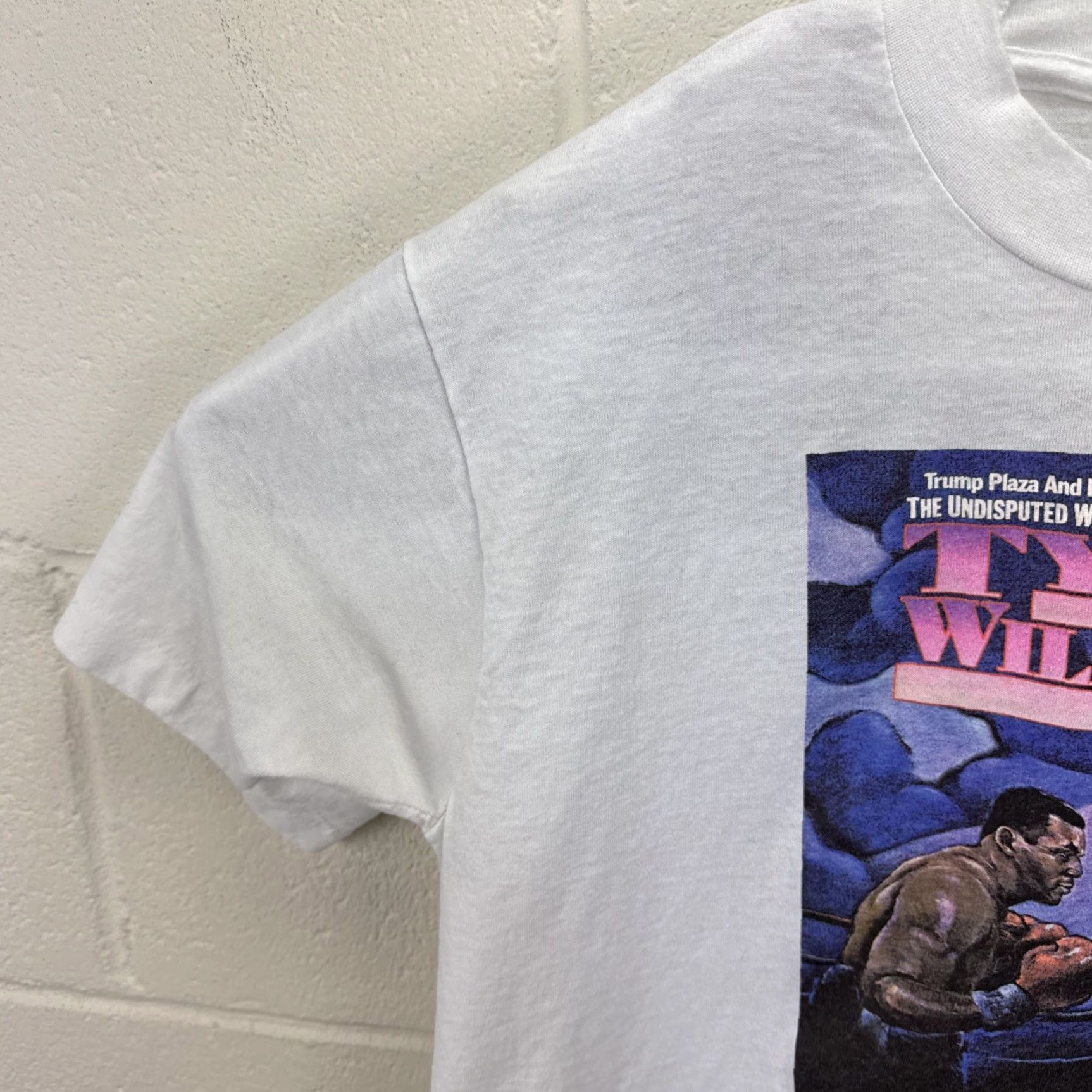 Vintage VINTAGE Mike Tyson vs. Carl Williams 1989 Boxing T-Shirt Large White Cotton Crew Neck Short Sleeve Logo 80s Sports Mens Shirt Size US L / EU 52-54 / 3 - 5 Thumbnail