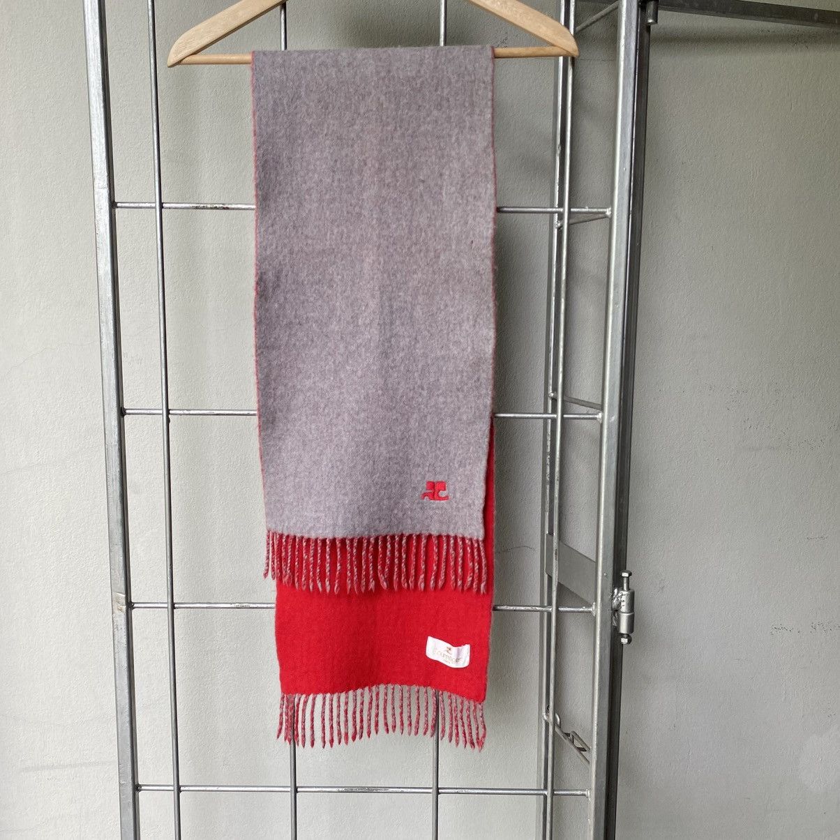 Courreges COURREGES Red & Grey 100% Wool Scarf Size ONE SIZE - 4 Thumbnail