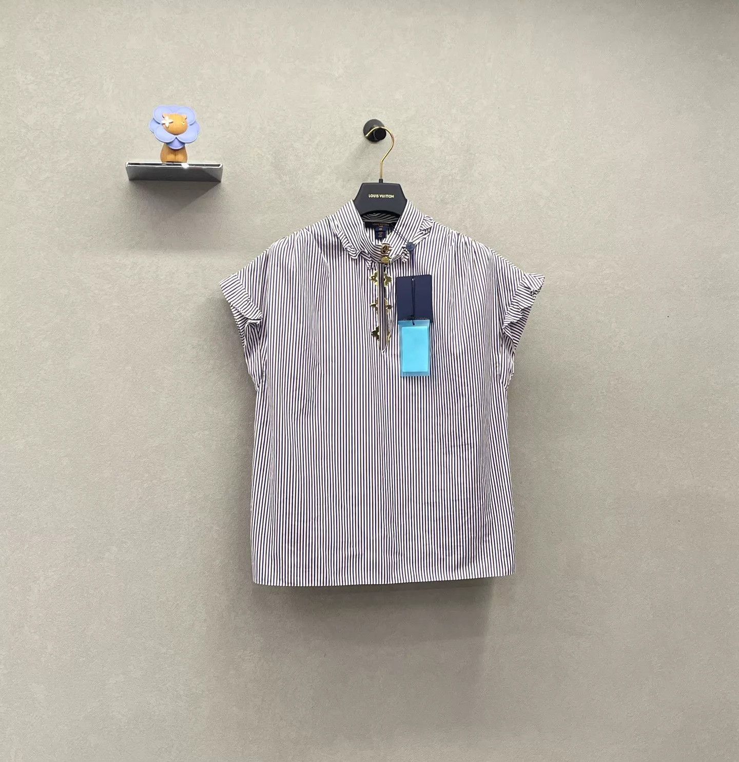 Louis Vuitton LV Striped Sleeveless Stand Collar Shirt Casual Size M / US 6-8 / IT 42-44 - 3 Thumbnail