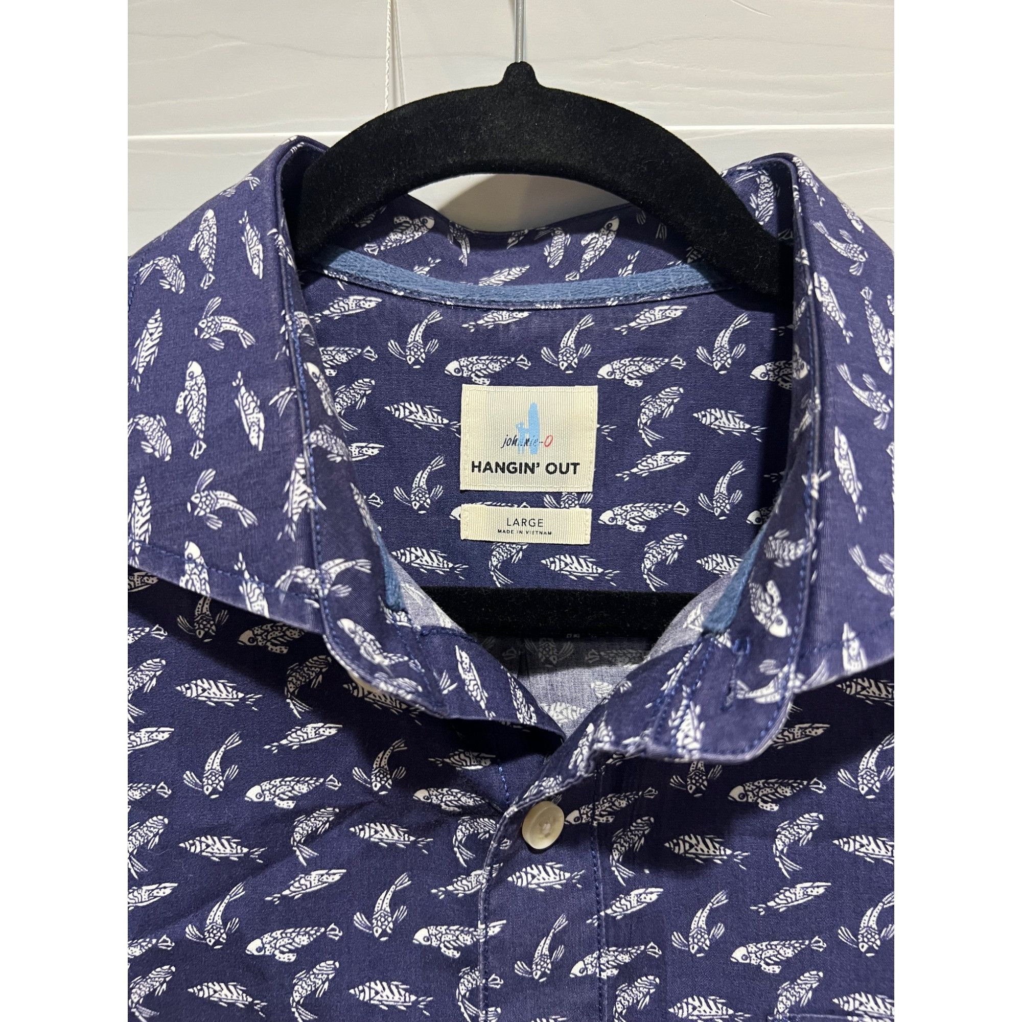 johnnie-O Johnnie-O Koi Fish Shirt Sleeve Button Up Shirt - Size L Size US L / EU 52-54 / 3 - 2 Thumbnail
