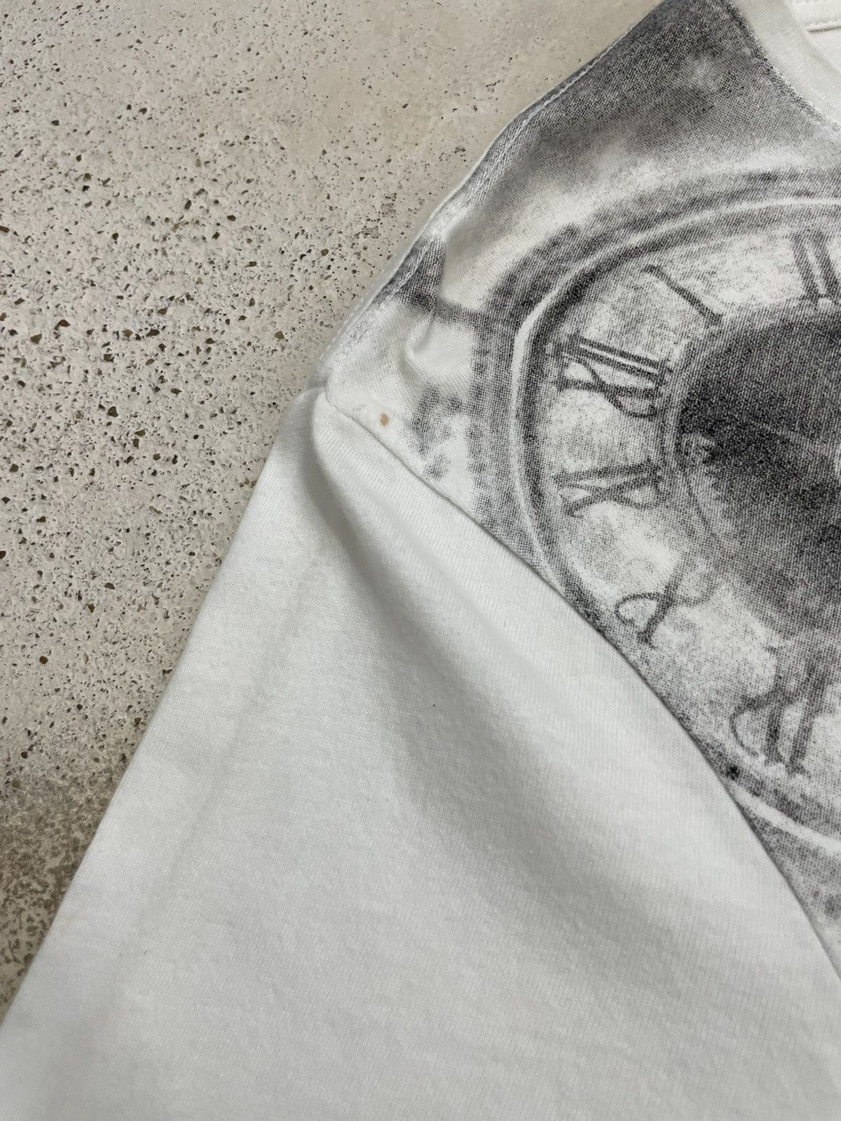 Japanese Brand Semantic Smoke London Clock Art History Painting Unisex Tee Size US L / EU 52-54 / 3 - 11 Thumbnail