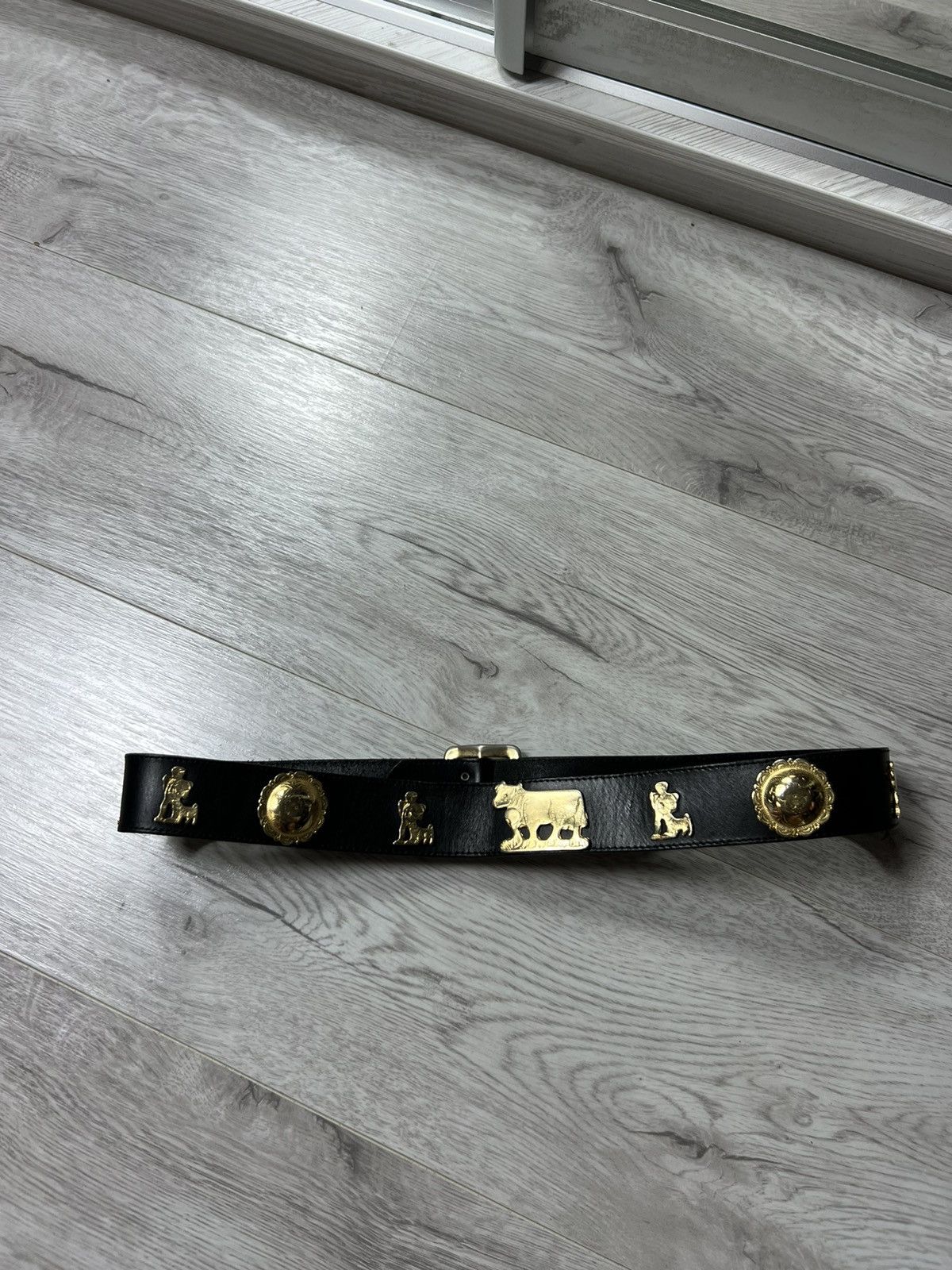 Etro Vintage Etro Cows Ethnic Black Leather Belt Monogram Size ONE SIZE - 7 Thumbnail