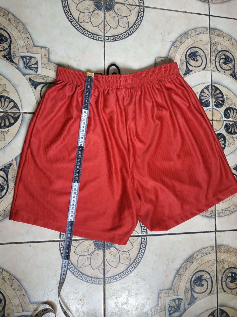 Nike Vintage Nike Team Shorts 90s Red Embroidered Swoosh Baggy L Size US 32 / EU 48 - 12 Thumbnail