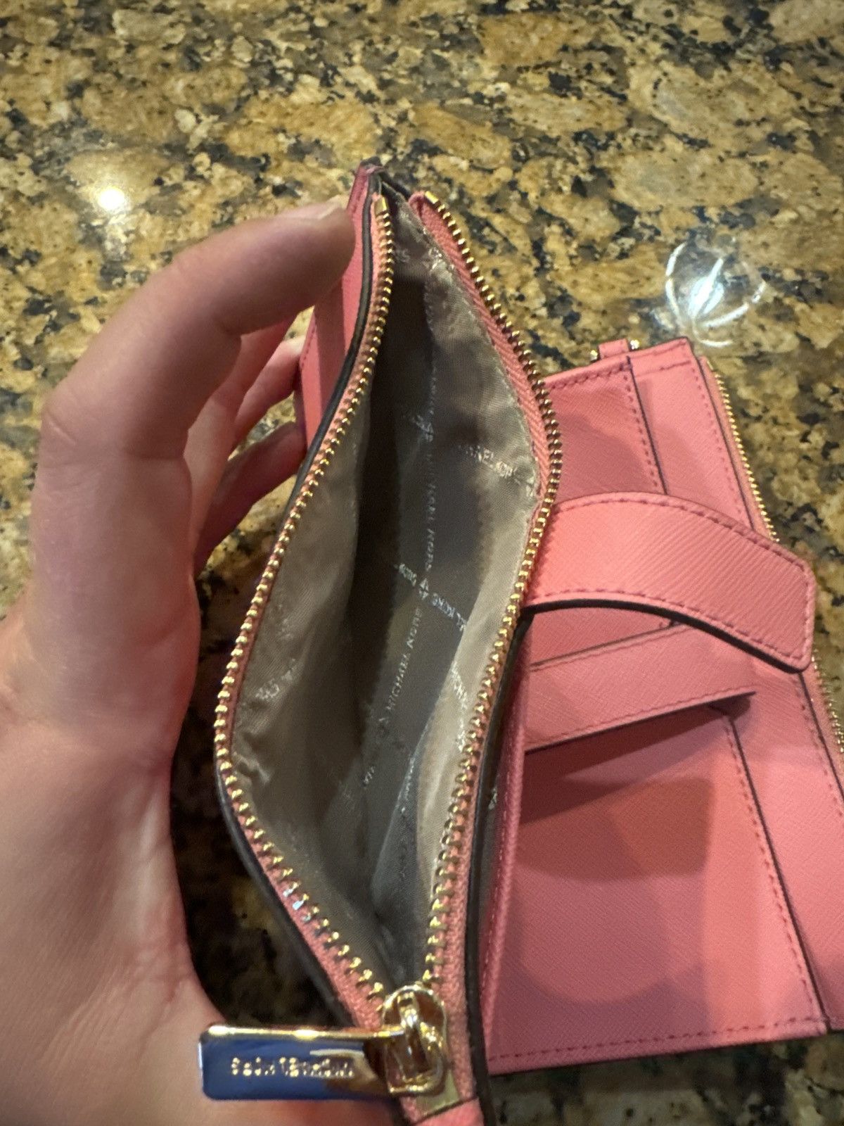 Michael Kors Michael Kors Primrose Pink Wristlet Phone Wallet Size ONE SIZE - 4 Thumbnail