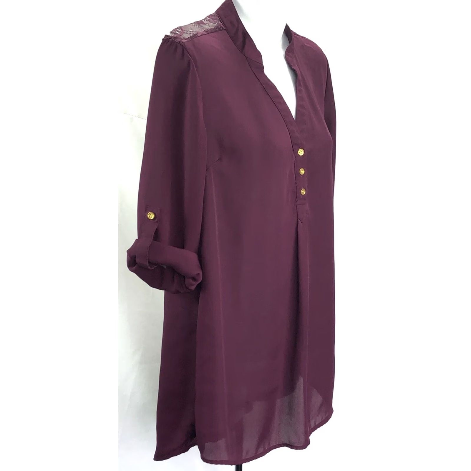 Vintage VINTAGE rue21 Blouse 3/4 Sleeve Purple M Lace Back Button V-Neck Chiffon Size M / US 6-8 / IT 42-44 - 3 Thumbnail