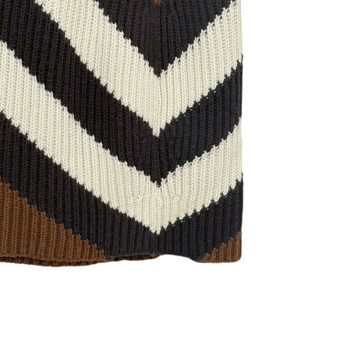 Burberry Burberry Chevron Cashmere Blend Mini Casual Skirt K26WX Size 27" / US 4 / IT 40 - 7 Thumbnail