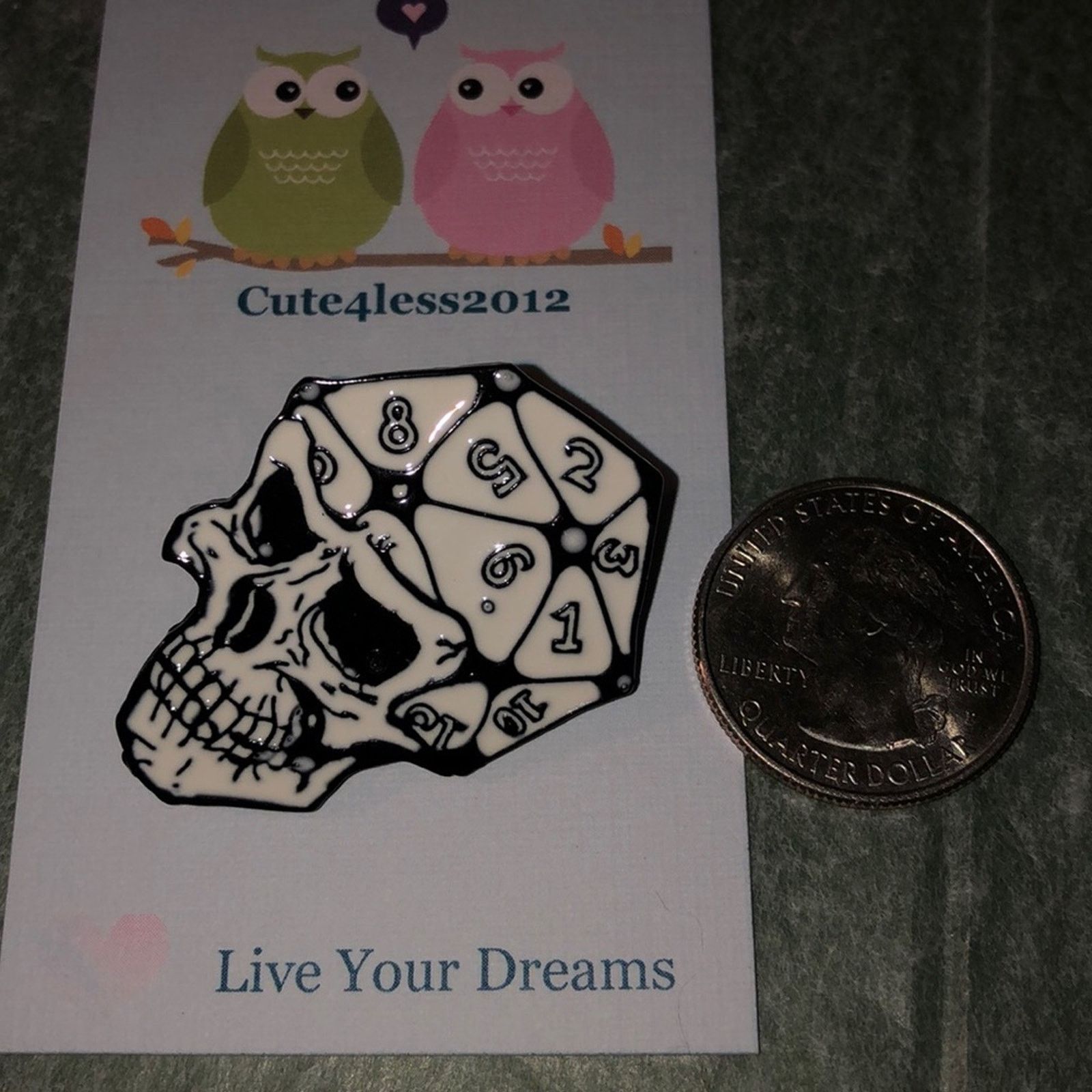 Other Dungeons & Dragons Skull Dice Pin Brooch RPG Size ONE SIZE - 1 Thumbnail