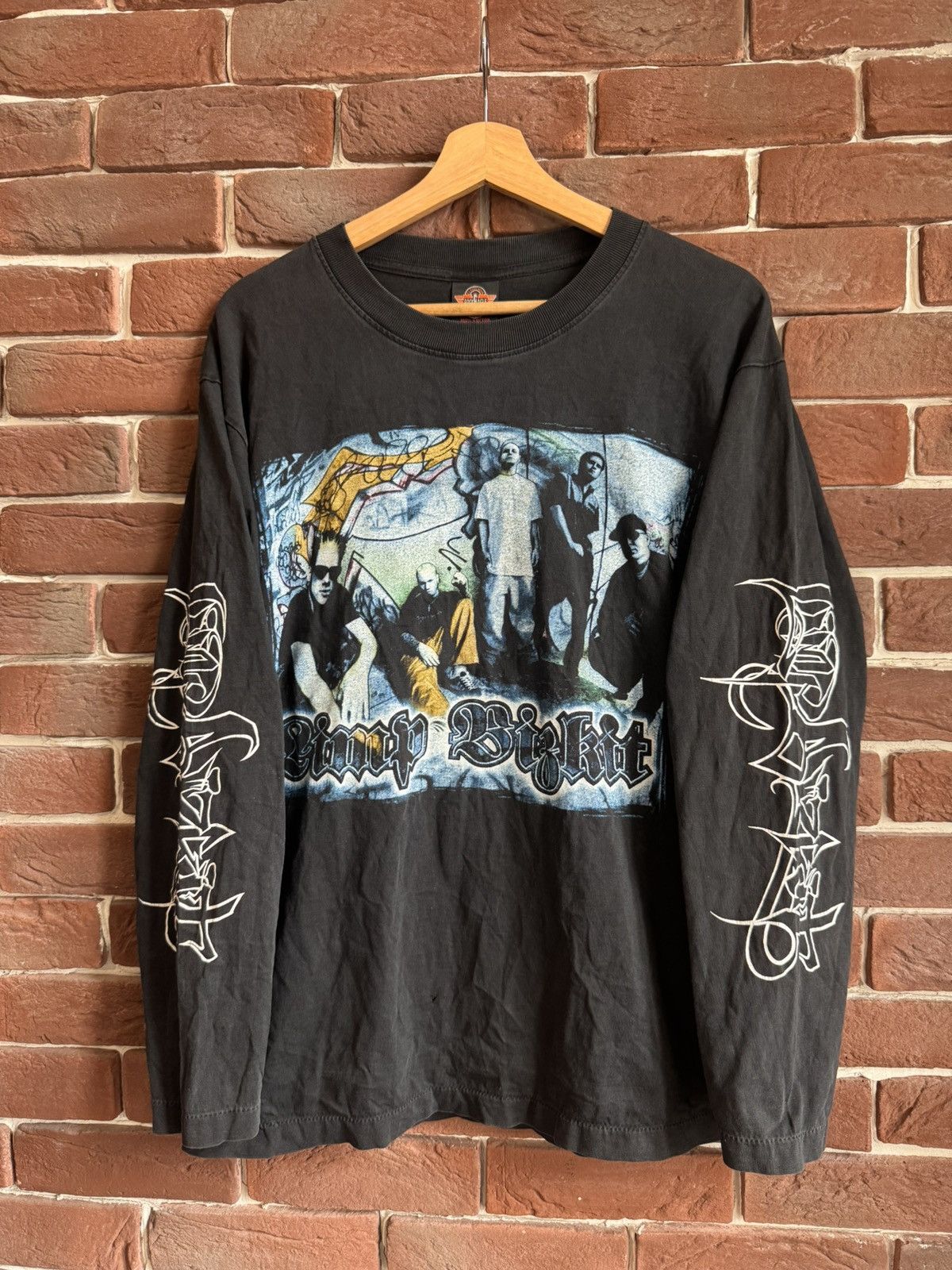 Band Tees Limp Bizkit Vintage Band Tee l Washed Black Rap Rock Size US L / EU 52-54 / 3 - 1 Thumbnail
