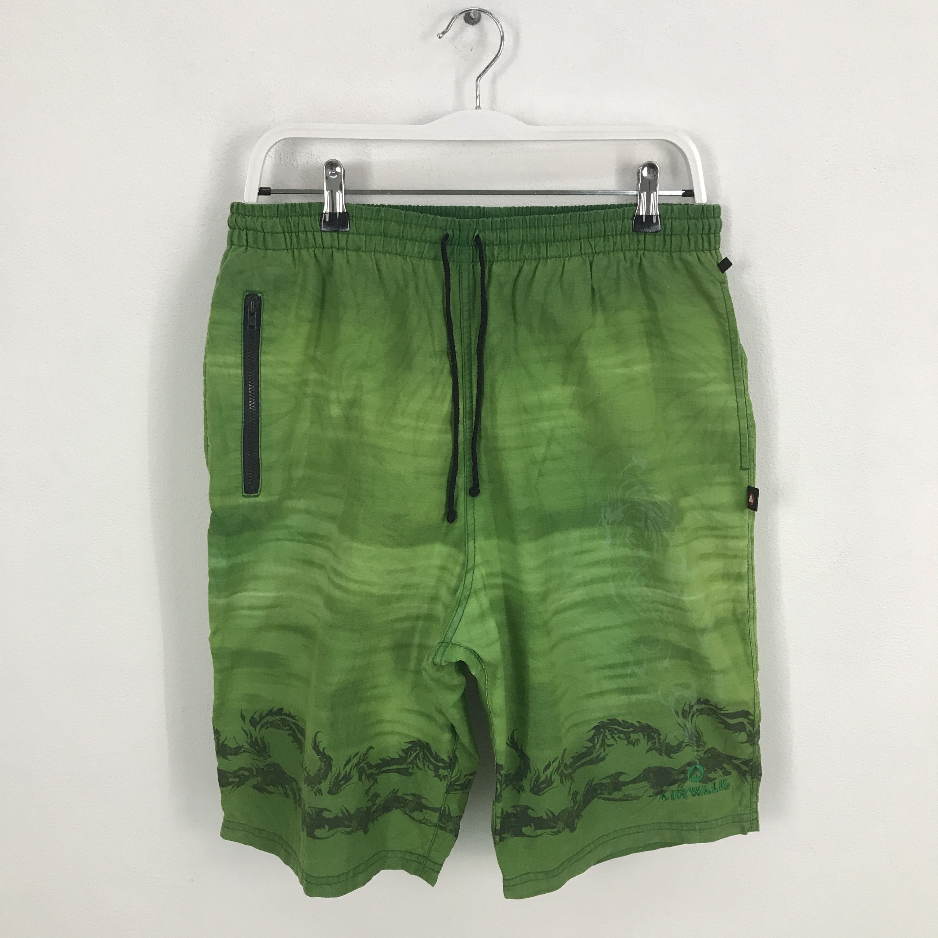 airwalk Style shorts Green dragon
