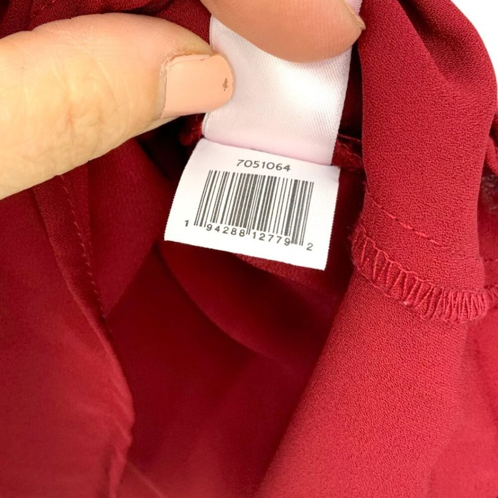 Other CeCe Ruffled Clip Dot Blouse Red Size Large NWOT $89 MSRP Size L / US 10 / IT 46 - 7 Thumbnail