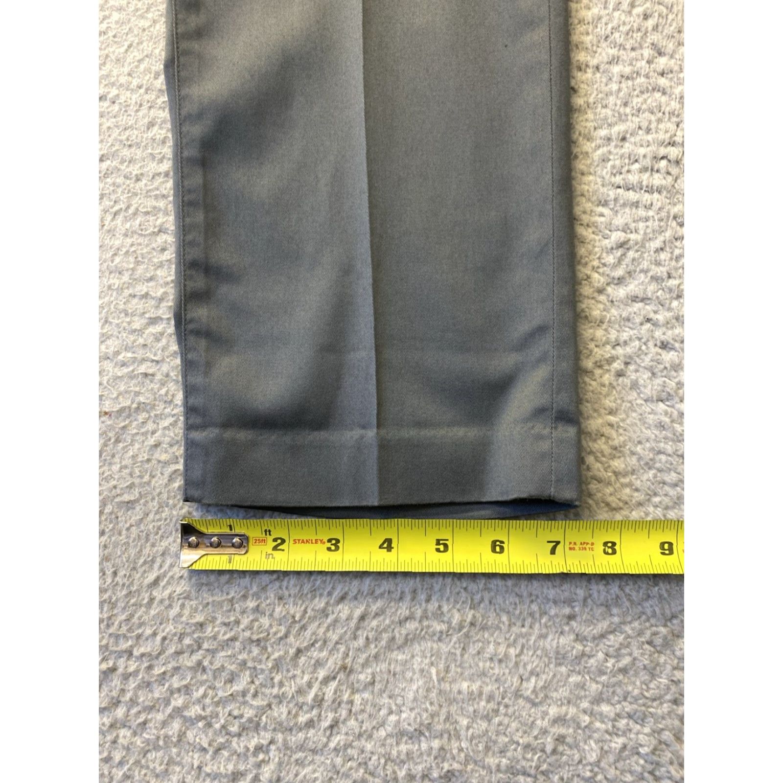 Nordstrom JOHN W. NORDSTROM VINTAGE Chino Pants Mens 36x33 Gray Flat Front Classic Preppy Casual Size US 36 / EU 52 - 7 Thumbnail
