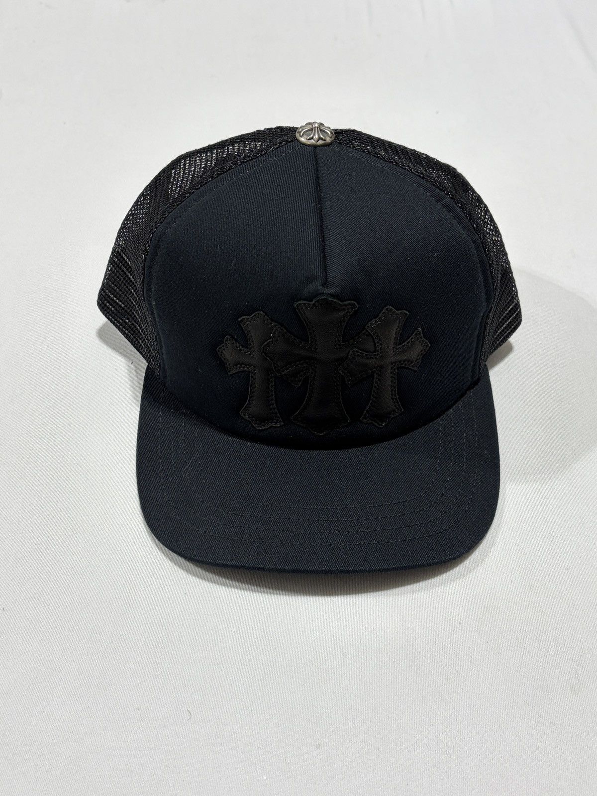 Chrome Hearts Chrome Hearts Triple Cross Cemetery Black/Black Trucker Cap Size ONE SIZE - 1 Thumbnail
