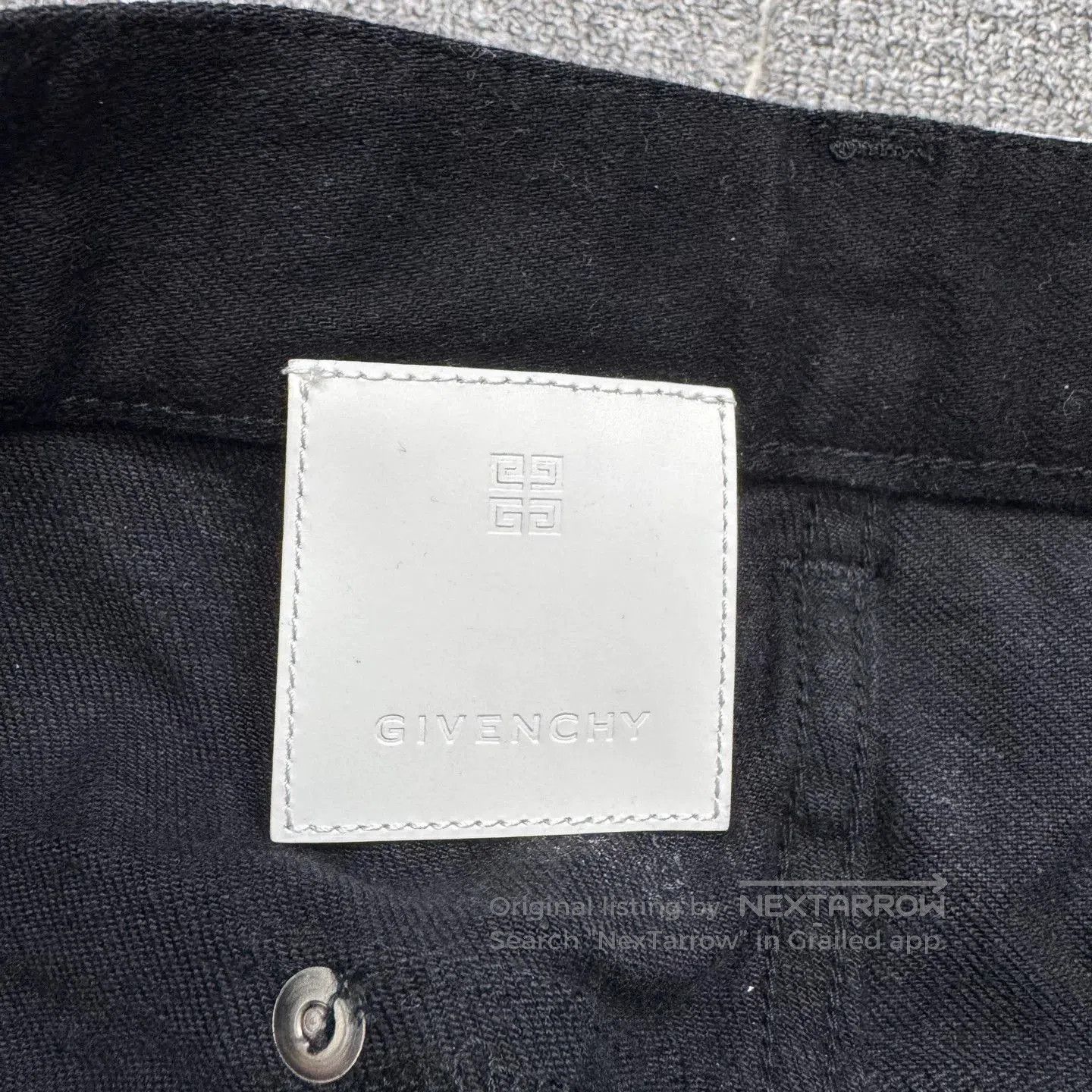 Givenchy Givenchy Plaster Crack Jeans. Size US 36 / EU 52 - 2 Thumbnail