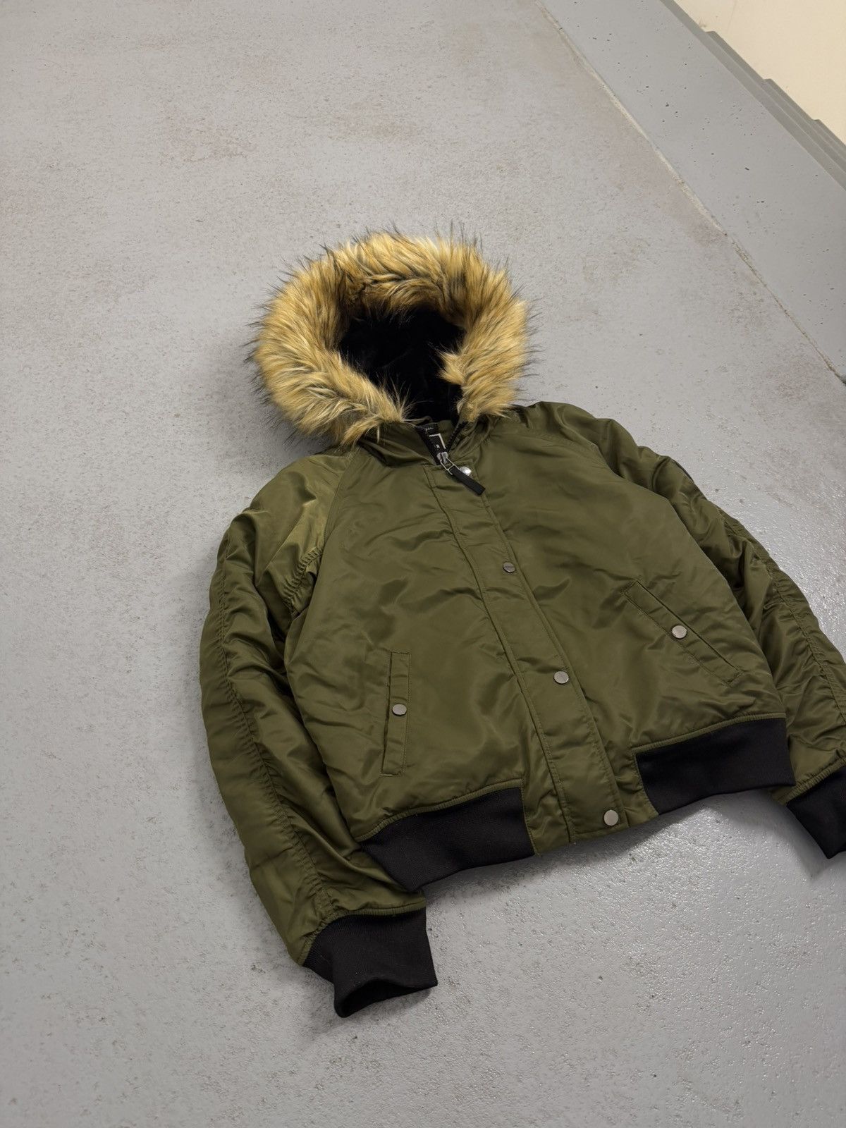 Other Streetwear Nylon Military Type Y2K Fur Insulated Bomber Size M / US 6-8 / IT 42-44 - 3 Thumbnail