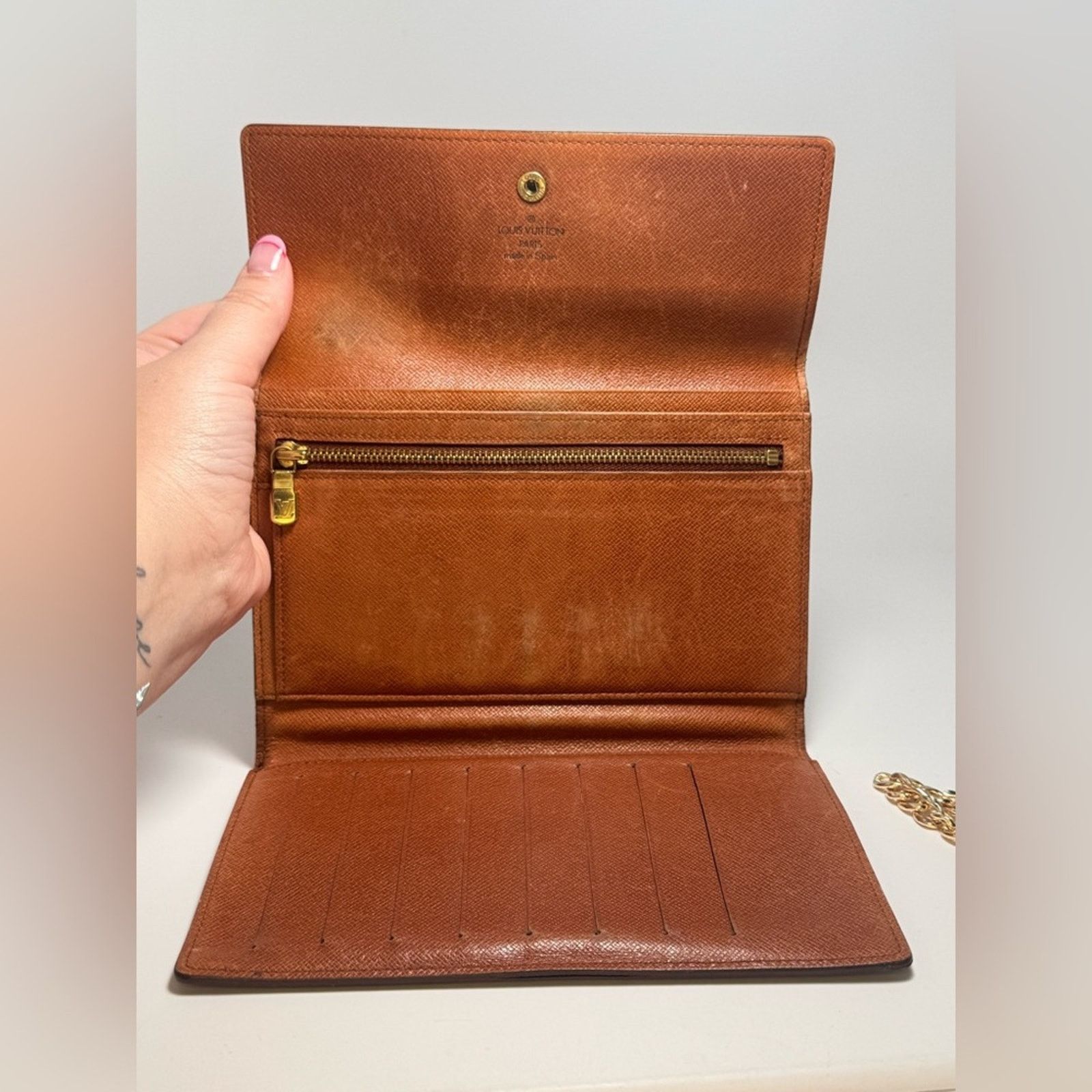 Louis Vuitton Louis Vuitton Trifold Pochette Passport Holder Wallet Size ONE SIZE - 6 Thumbnail