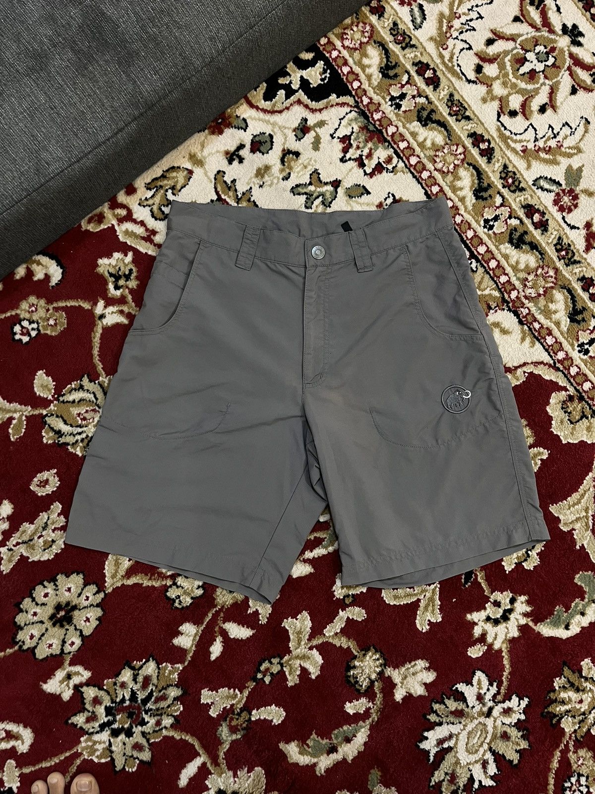 Mammut Mammut Outdoor Short Size US 28 / EU 44 - 1 Thumbnail