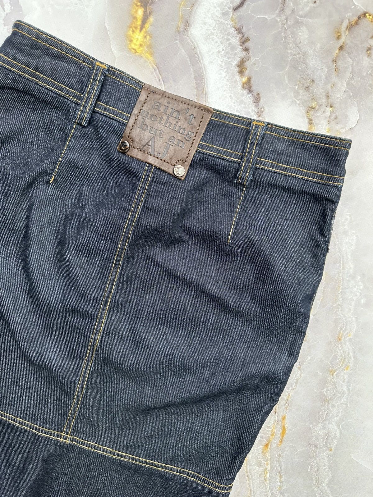 Armani Armani Jeans Knee Length Skirt Size 26" / US 2 / IT 38 - 11 Thumbnail