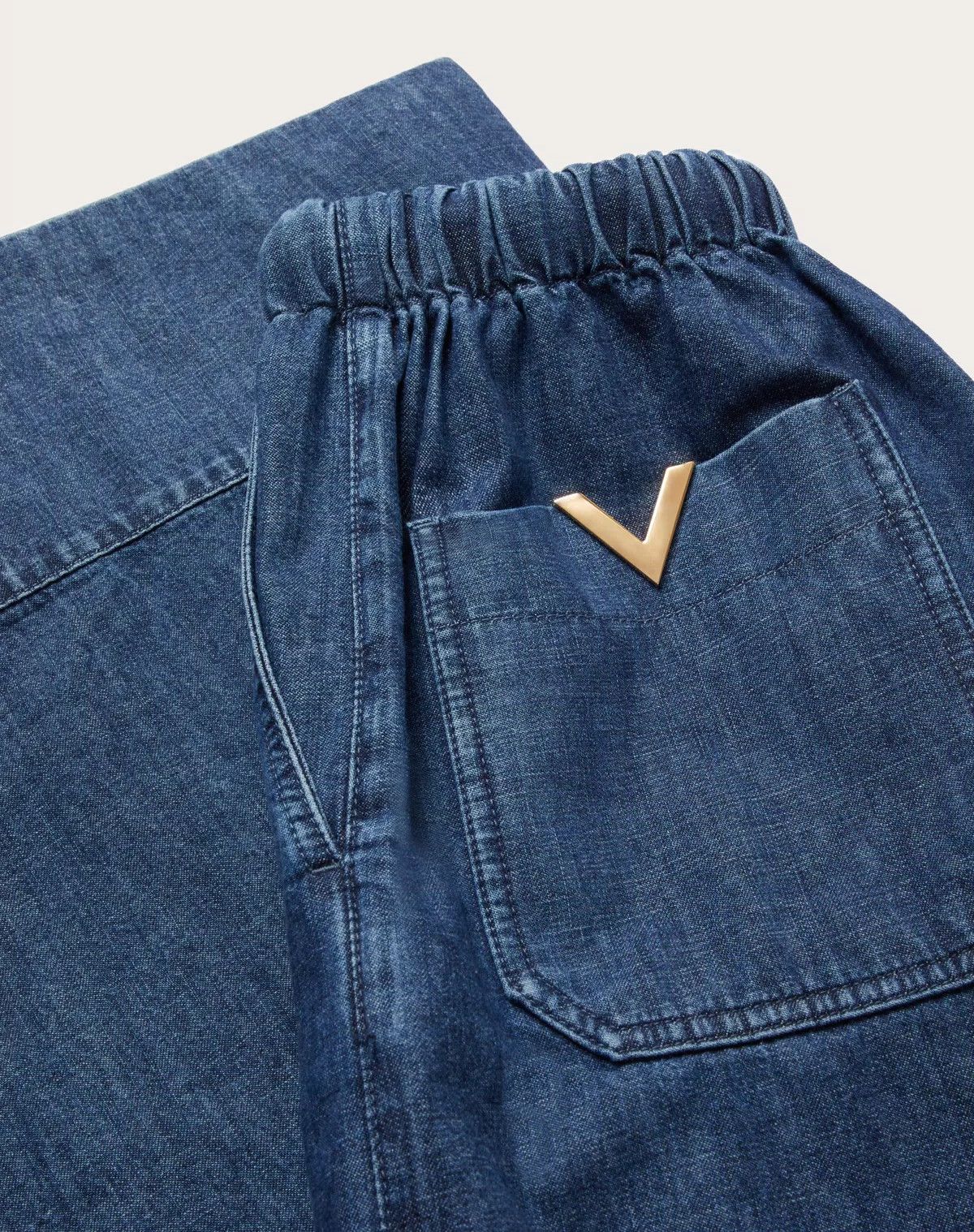 Valentino o1s1wg110625 Chambray Denim Trousers in Medium Blue Size 28" / US 6 / IT 42 - 4 Thumbnail