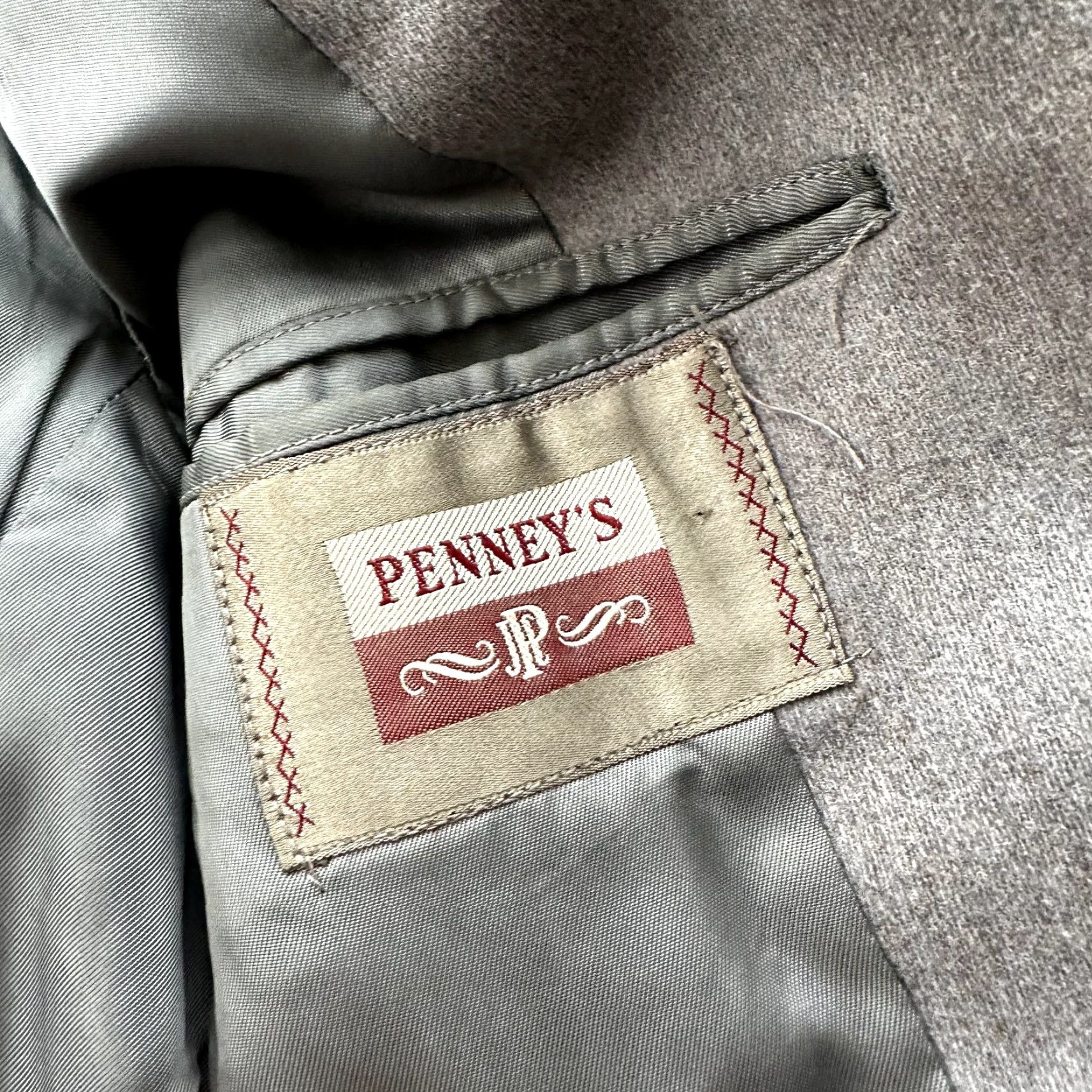 Vintage VINTAGE Cravenette Trench Coat Wool Gray Long 40 Men Regular Size 40 Jacket 1940s 1950s WWII Era Formal Professional Men’s Coat Size US XXS / EU 40 - 6 Thumbnail