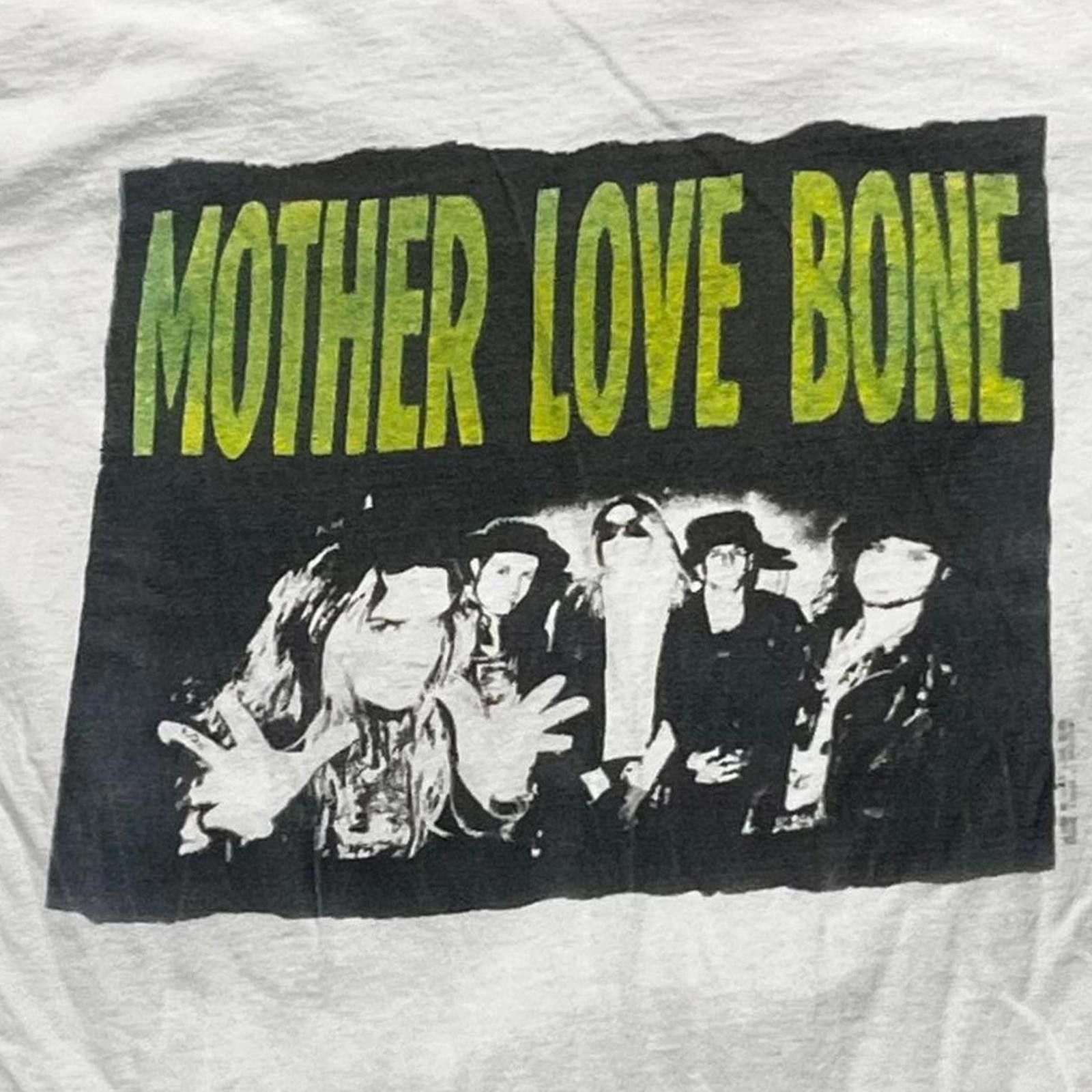 トップス Rare 90s MOTHER LOVE BONE XL 1990 Mother Love Bone Band 90s basic black Unisex short sleeve T