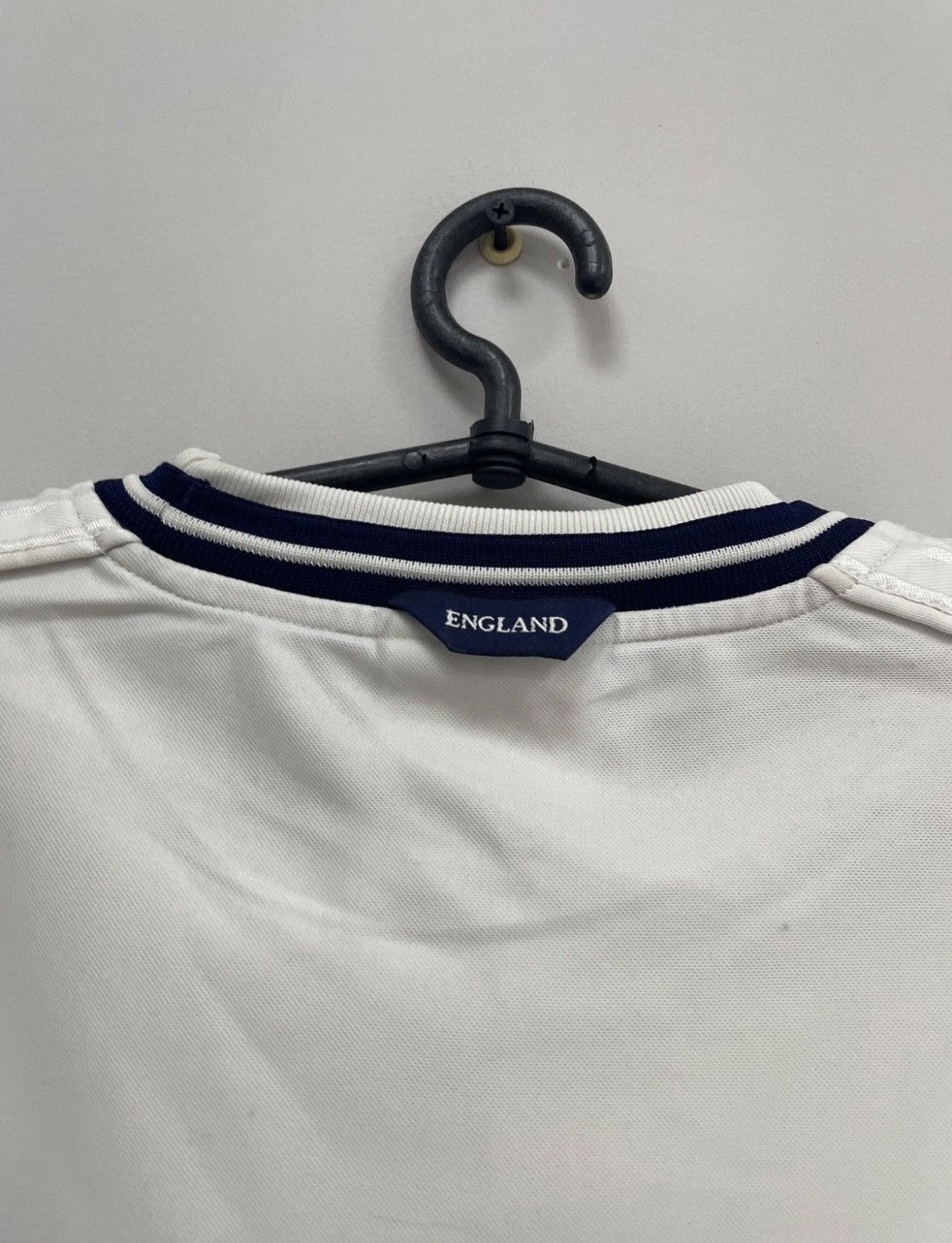 Umbro England 1999/2001 Home Football Shirt Soccer Jersey Umbro Size US XL / EU 56 / 4 - 6 Thumbnail