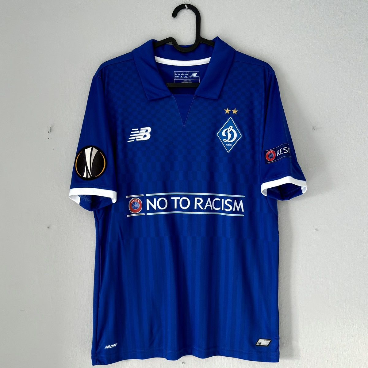 New Balance 2018 2019 Dynamo Kyiv GAME WORN New Balance Soccer Jersey FC Size US S / EU 44-46 / 1 - 3 Thumbnail