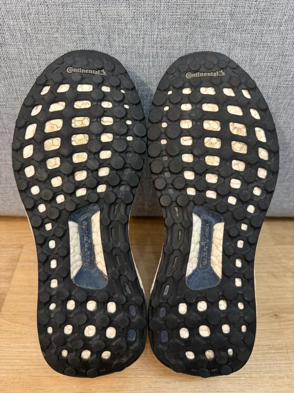 Adidas × Stella McCartney Adidas x Stella McCartney Wmns Ultraboost X Black Sneakers38 Size US 6.5 / IT 36.5 - 12 Thumbnail