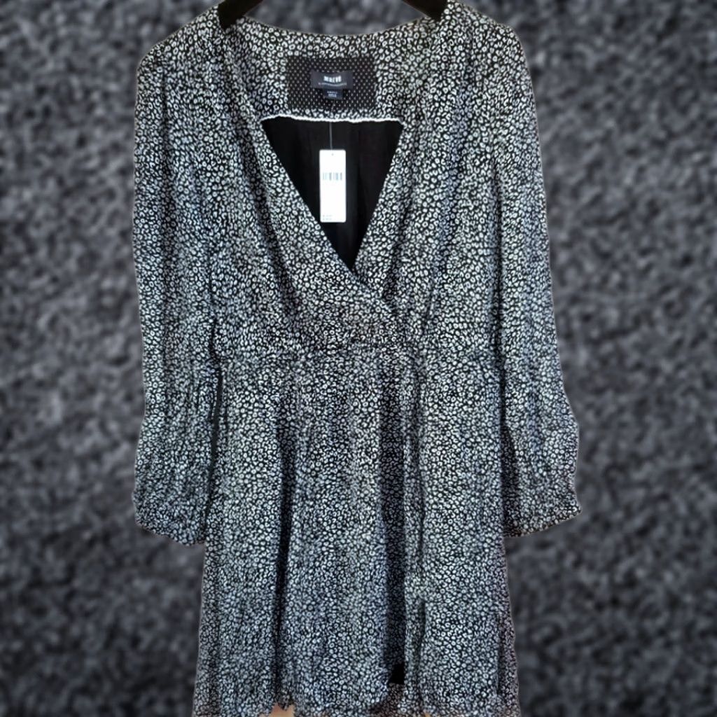 Anthropologie Maeve by Anthropologie Women's Mini Dress Cheetah Print Overlap Black White Small NWT Overlap V-Neck Long Sleeve 100% Viscose Size S / US 4 / IT 40 - 1 Thumbnail