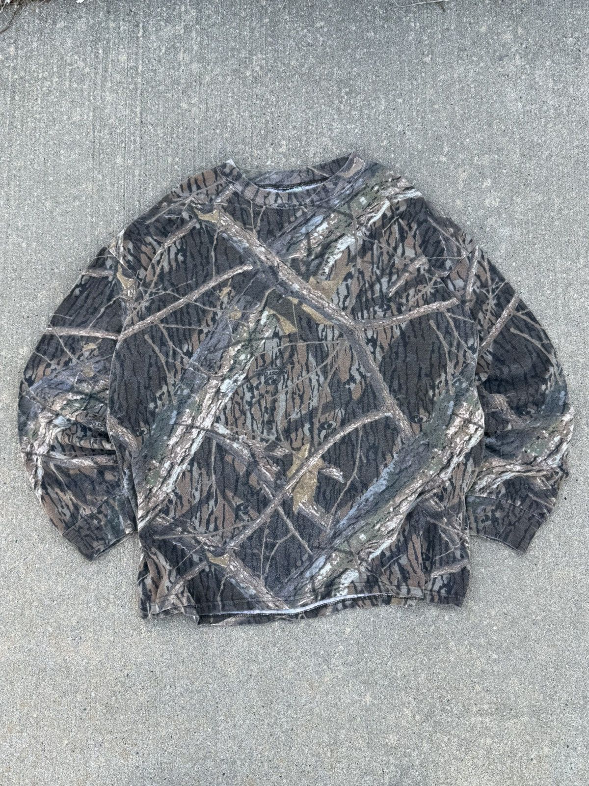 Mossy Oaks Vintage Y2K Shadow Branch Mossy Oak Camo Hunting LS T-Shirt Size US XL / EU 56 / 4 - 1 Thumbnail