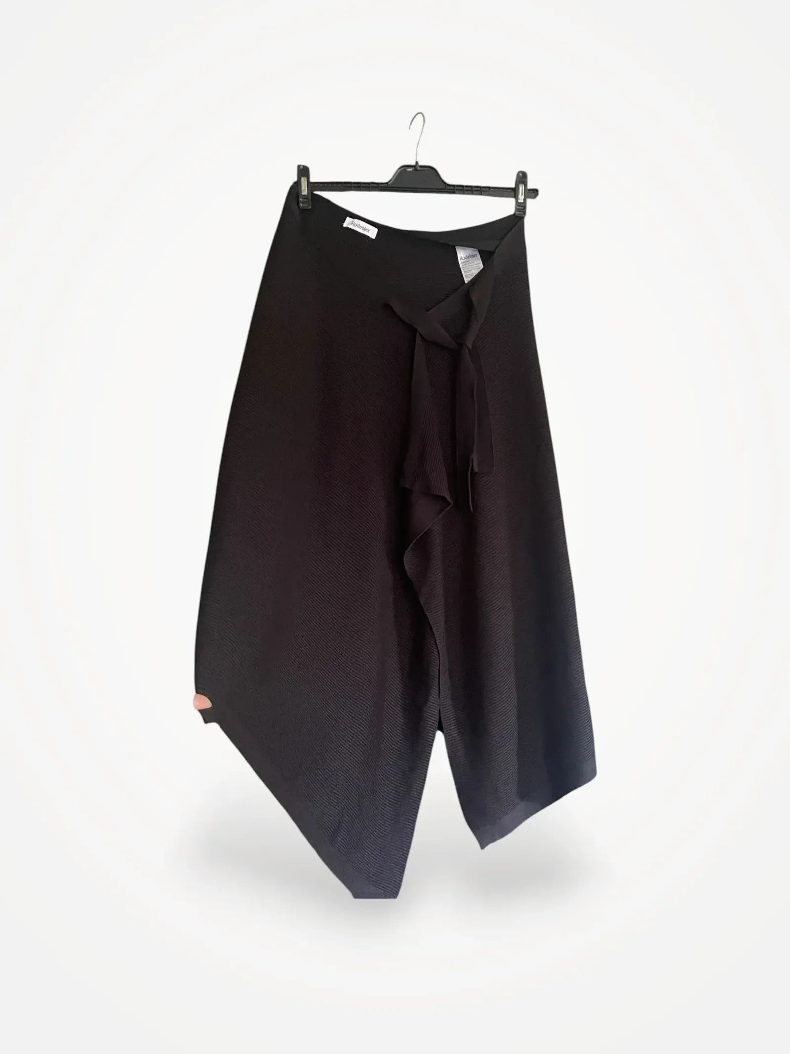 Rodebjer Rodebjer Breezy Skirt Size 28" / US 6 / IT 42 - 1 Thumbnail