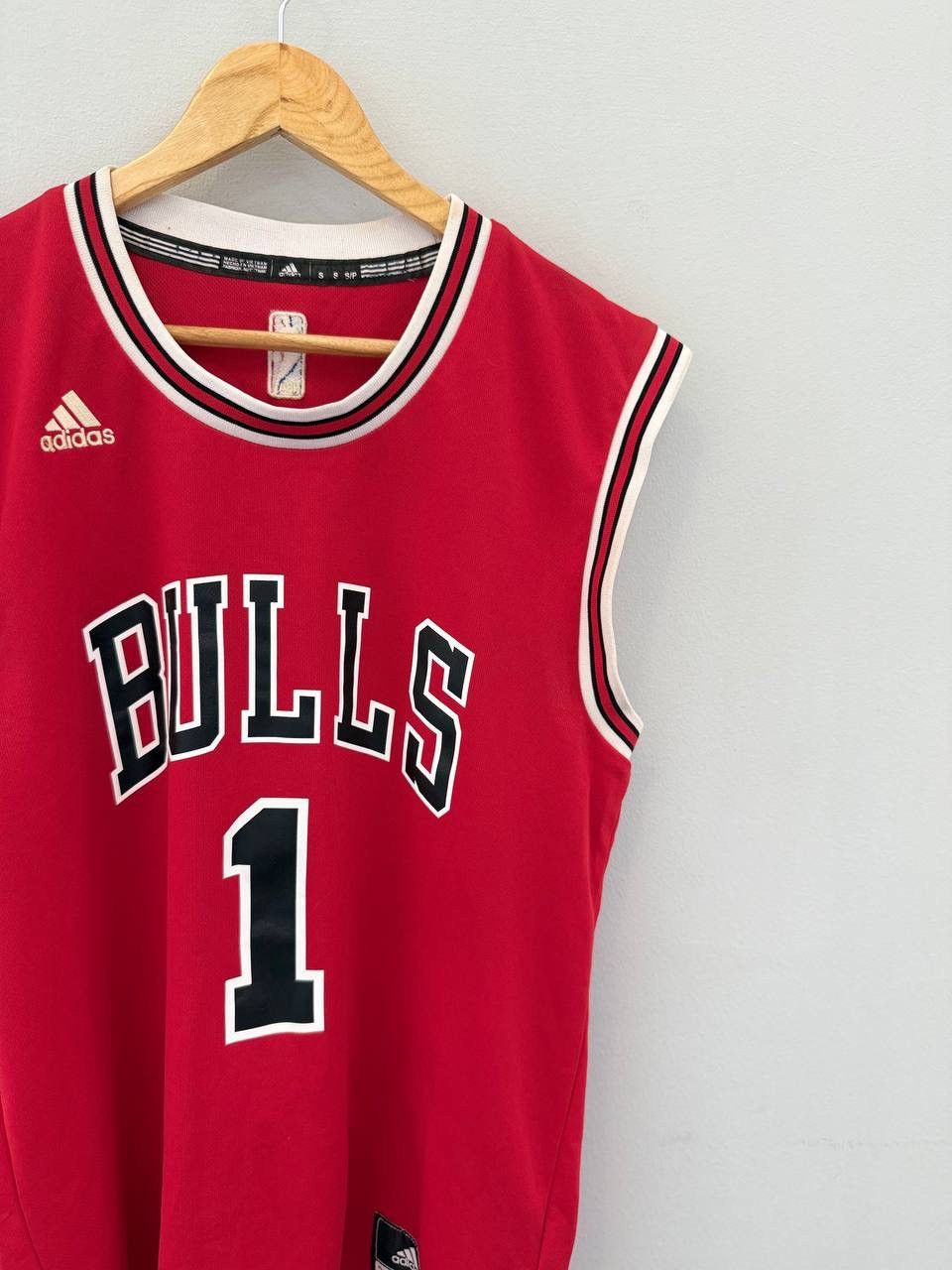 NBA Chicago Bulls #1 Derrick Rose Jersey Red Size US M / EU 48-50 / 2 - 3 Thumbnail