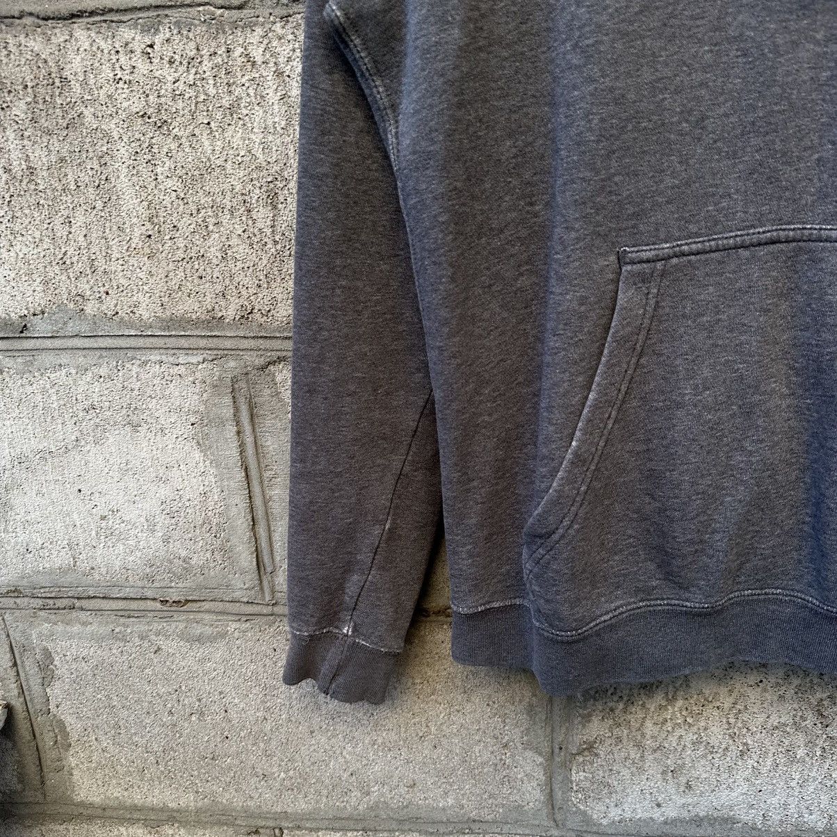 Nike Vintage Nike Hoodie Small Swoosh Y2K 00s USA Size S Size US S / EU 44-46 / 1 - 3 Thumbnail