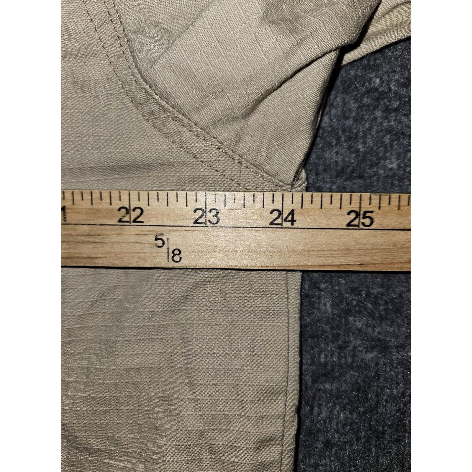 Carhartt Carhartt Shirt Mens L V-Neck Utility Ripstop Short Sleeve Pocket Workwear Beige Khaki 55% Cotton 45% Polyester Regular Fit Size US L / EU 52-54 / 3 - 3 Thumbnail
