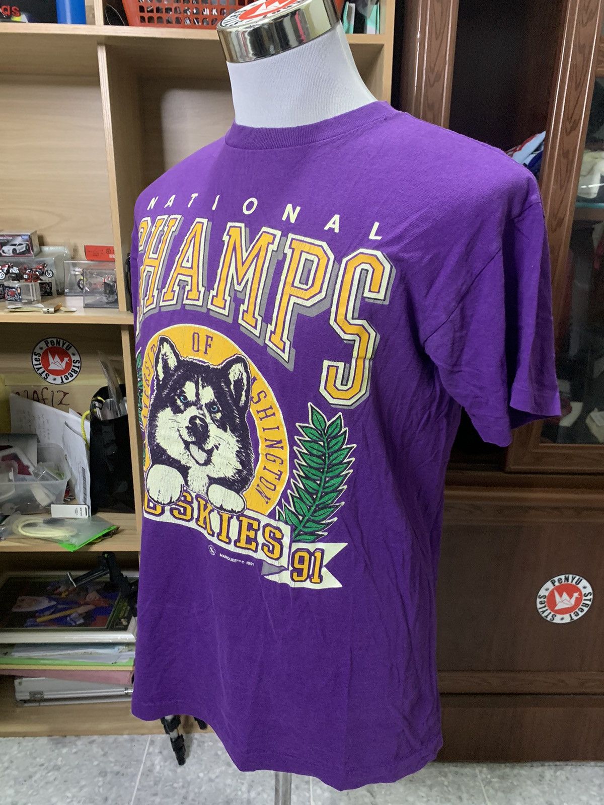 Vintage Rare Vintage 1991 champion huskies Distressed Size US L / EU 52-54 / 3 - 2 Thumbnail