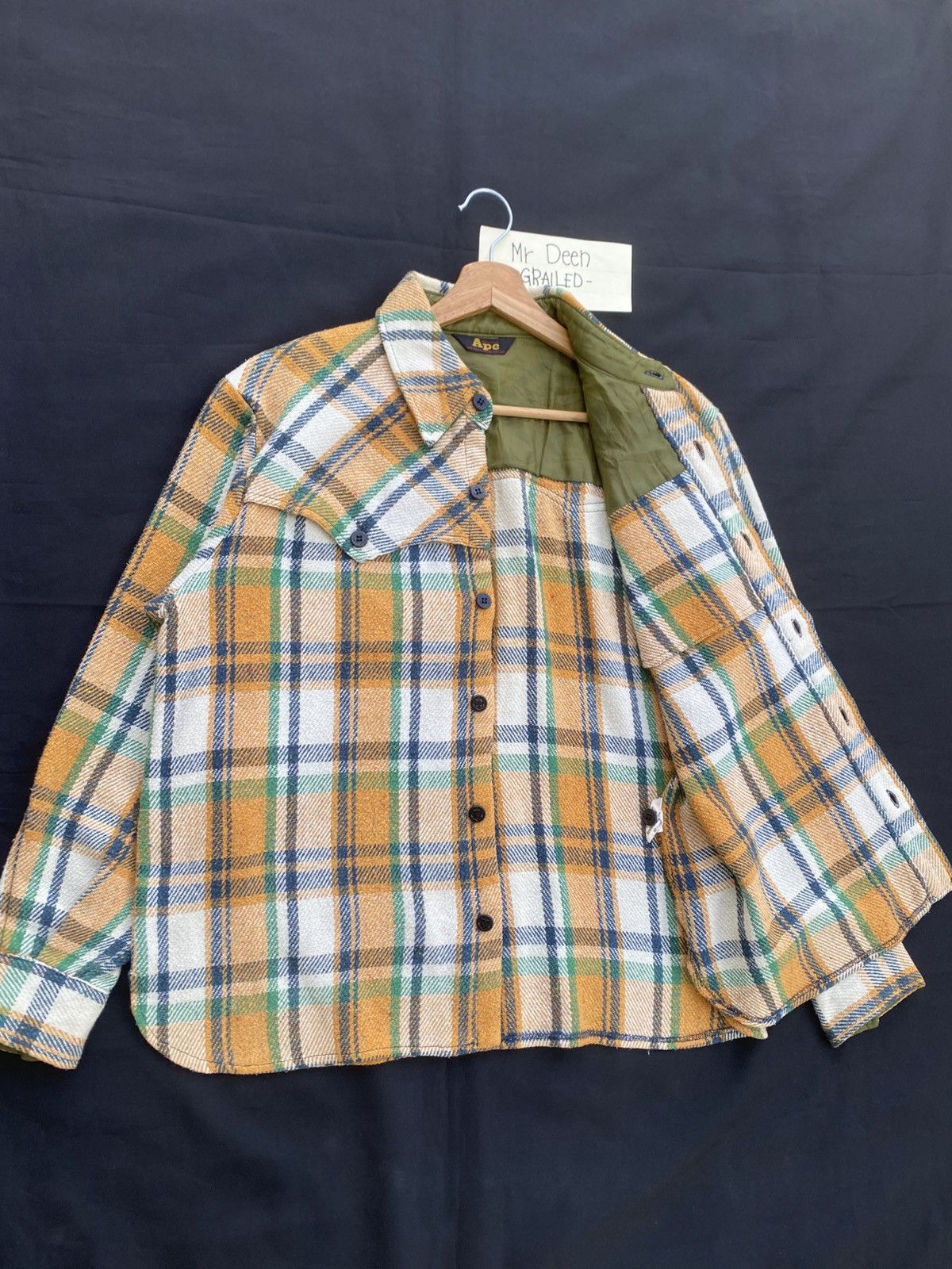 Bape × Vintage Rare Vintage BAPE Checkered Flannel Buttons Shirt Size US M / EU 48-50 / 2 - 10 Thumbnail