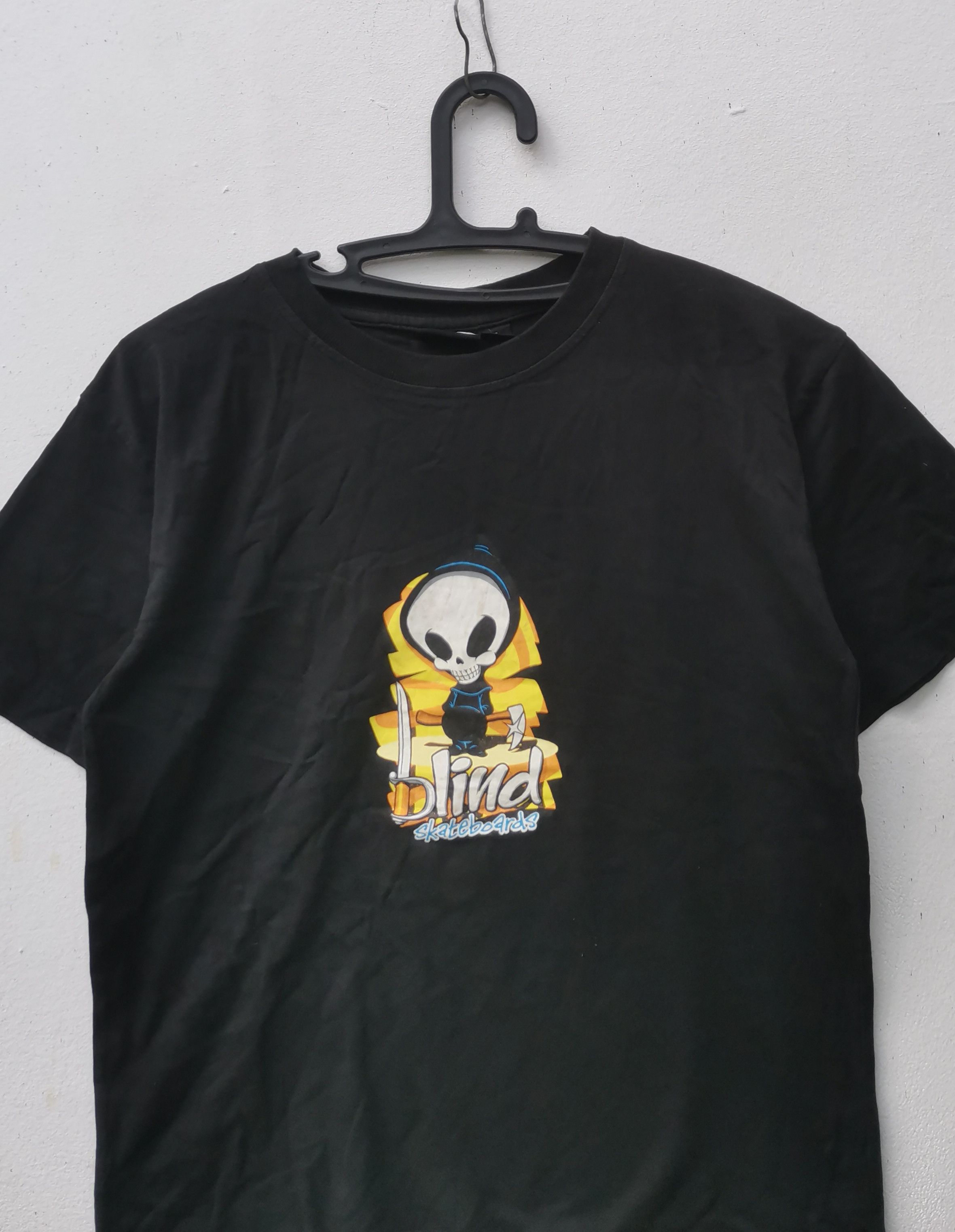 Blind Skateboards Rare Blind skateboard t-shirt nice design Size US M / EU 48-50 / 2 - 2 Thumbnail