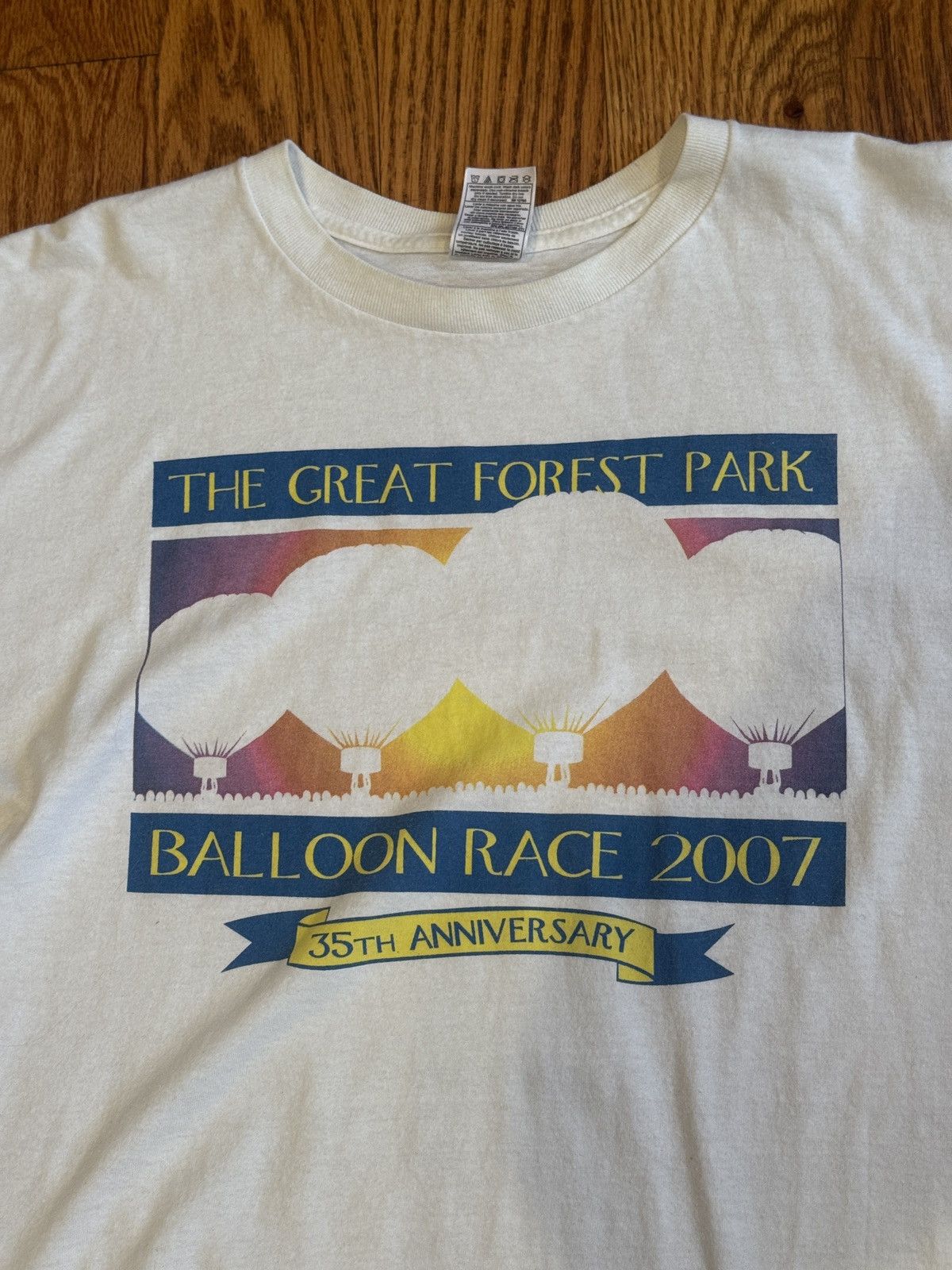 Other Vintage Great Forest Park Balloon Race 2007 STL Graphic Tee Size US XL / EU 56 / 4 - 2 Thumbnail