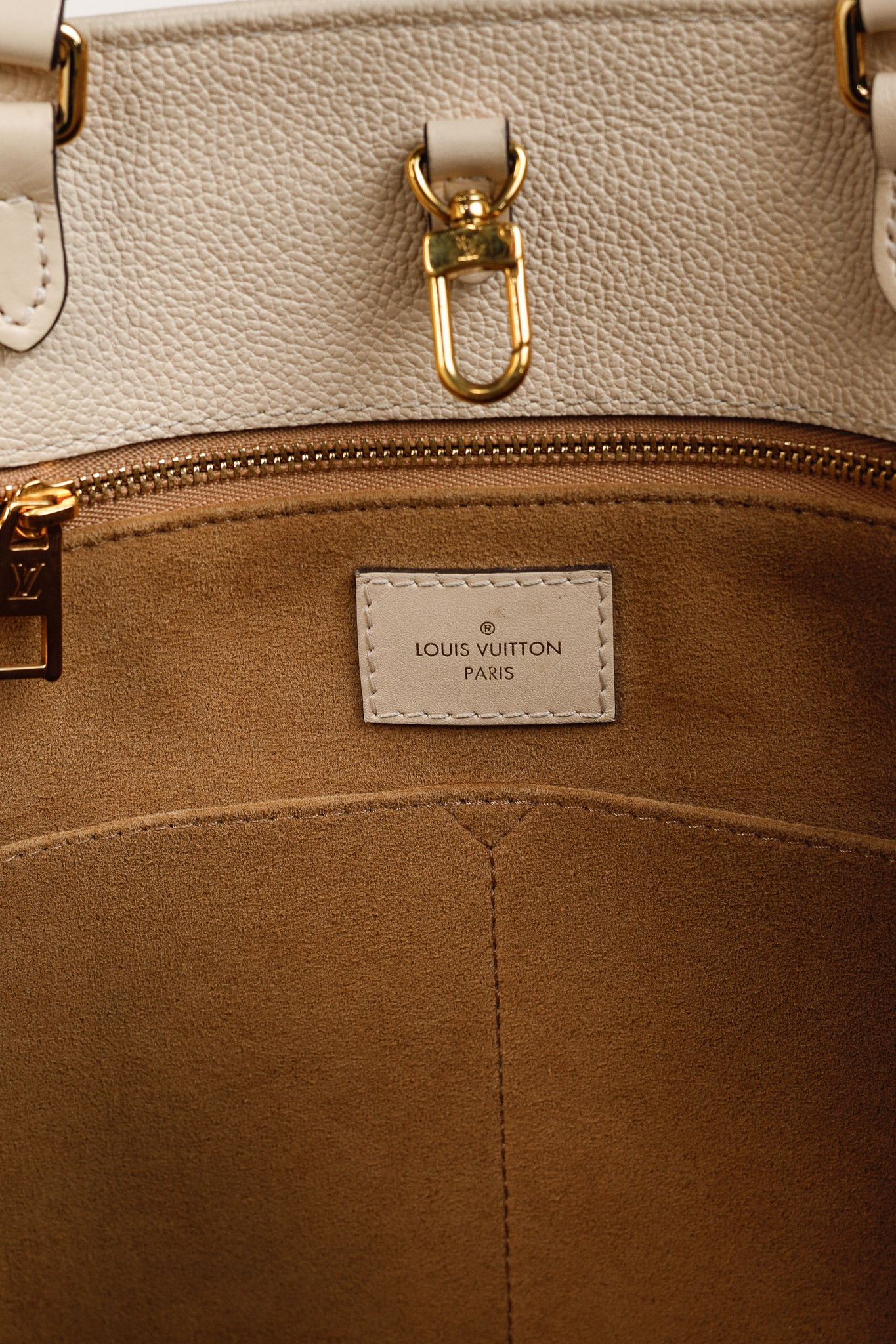 Louis Vuitton Louis Vuitton OnTheGo GM Empreinte Monogram Leather Tote Bag Size ONE SIZE - 12 Thumbnail